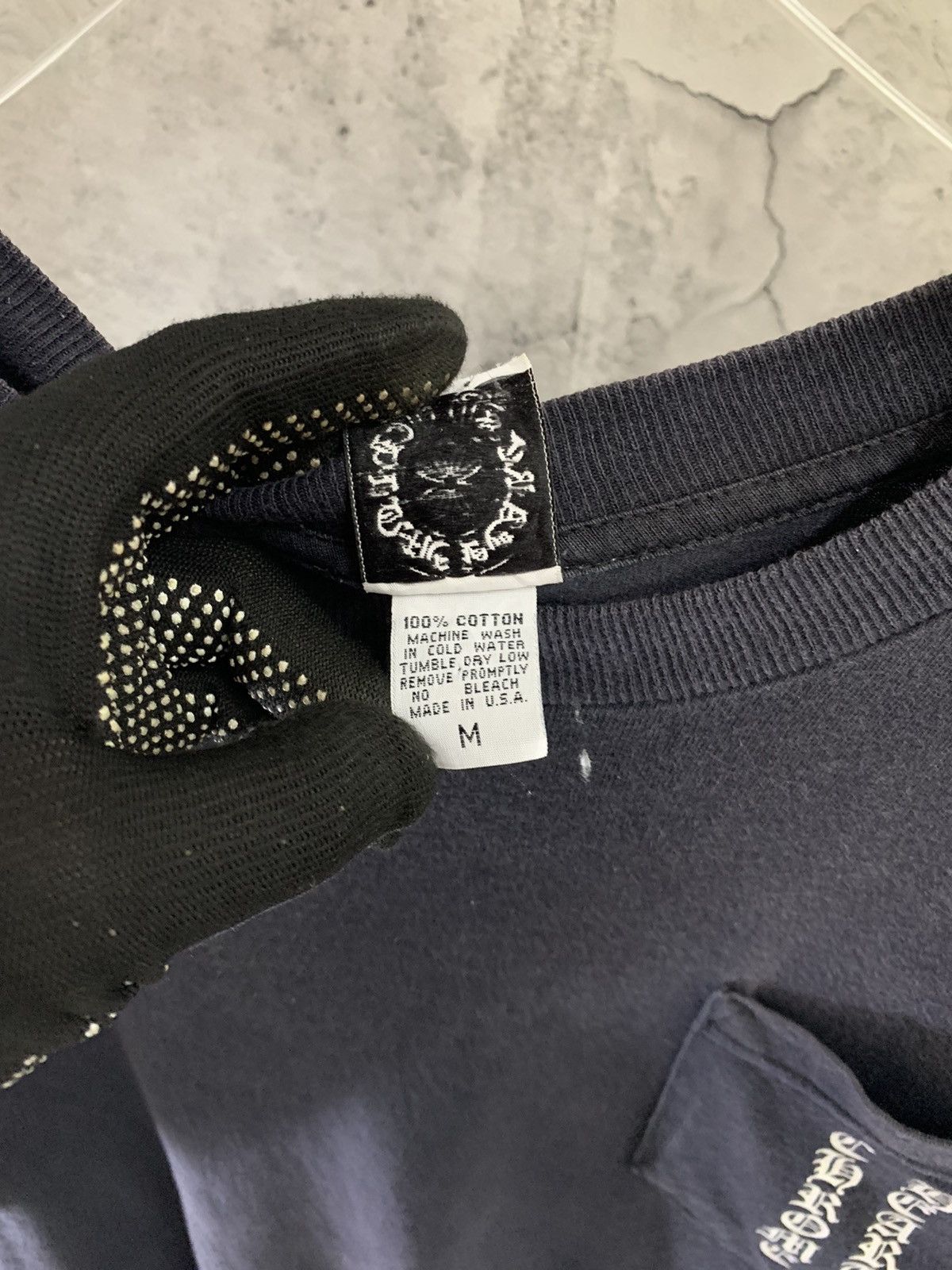 Chrome Hearts × Vintage Vintage Faded 90s Chrome Hearts Scroll Logo Pocket Tee Size US M / EU 48-50 / 2 - 8 Thumbnail