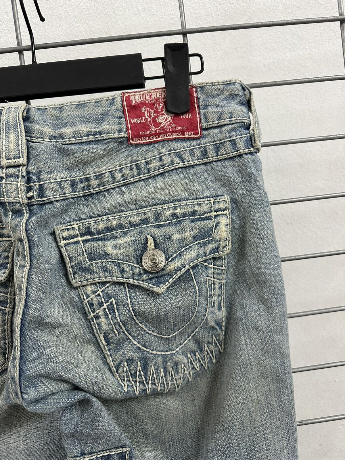 True Religion Rare And Beautiful True Religion Patch Work Flared Jeans Size 26" / US 2 / IT 38 - 15 Thumbnail