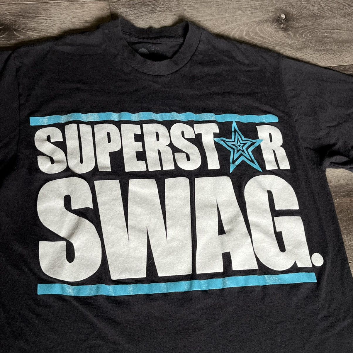 Vintage Vintage 2000s 2 Monkeys Superstar Swag Big Logo T Shirt Y2K Size US M / EU 48-50 / 2 - 2 Thumbnail