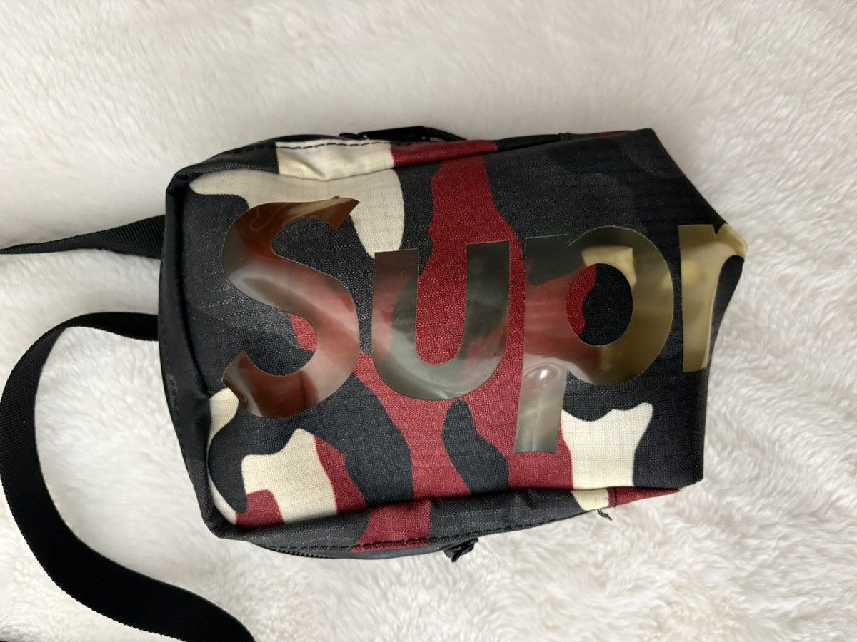 Supreme Supreme Neck Pouch Red Camo Size ONE SIZE - 6 Thumbnail