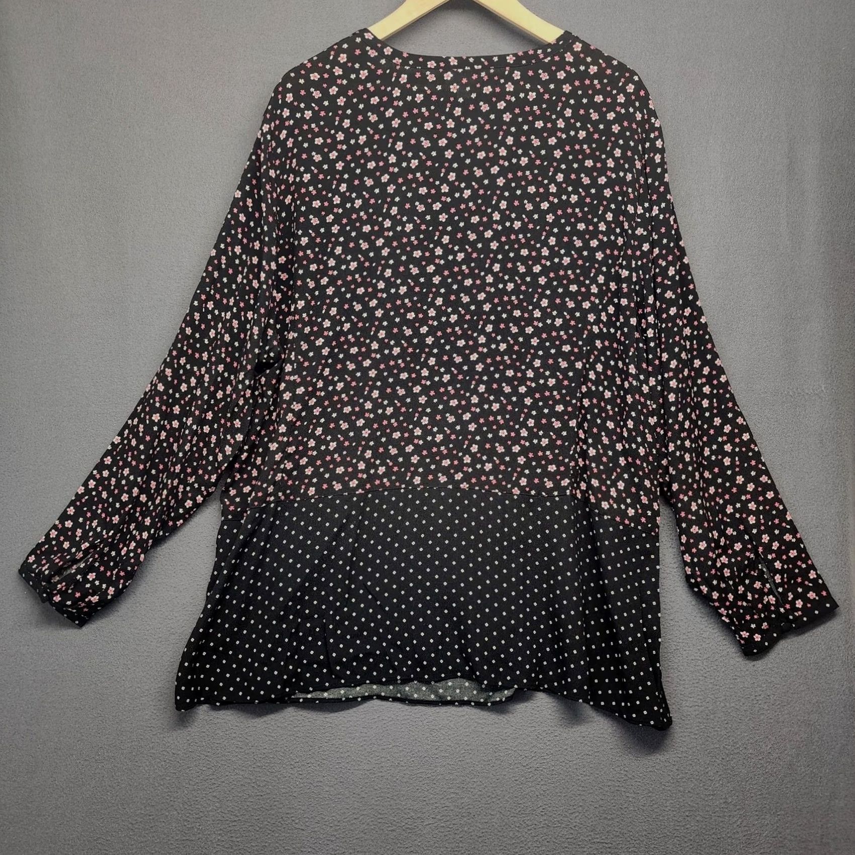 J. Jill J.Jill Blouse Shirt 3X Plus Womens Floral Tunic Boho Peplum Hem Black Pink Rayon Size XXL / US 16-18 / IT 52-54 - 2 Thumbnail