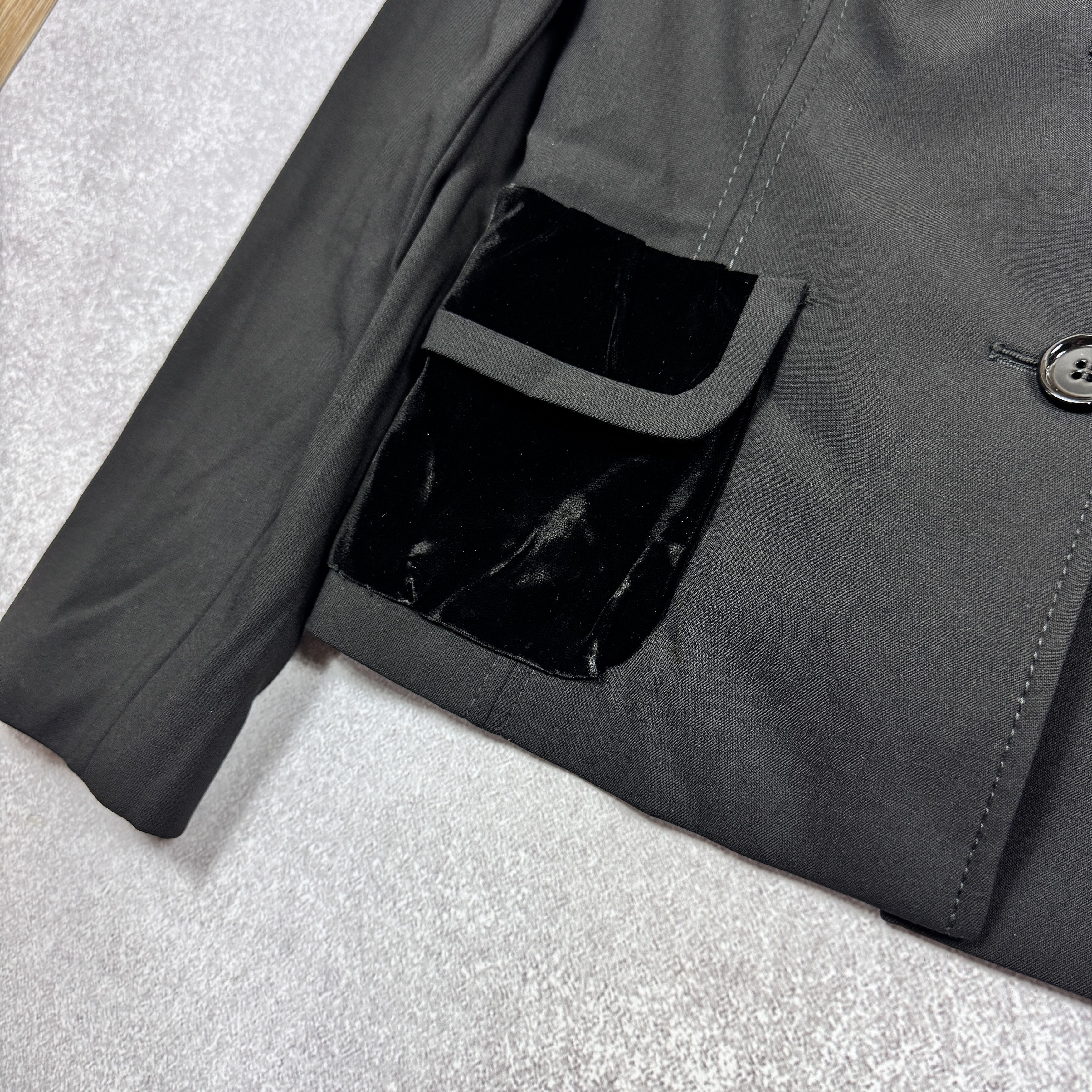 Dolce & Gabbana Authentic Dolce & Gabbana Wool Black Suit Size 44 / M - L Size M / US 6-8 / IT 42-44 - 10 Thumbnail