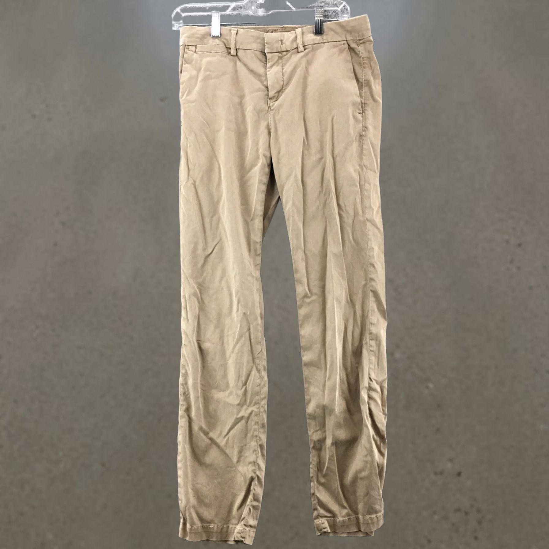 Banana Republic Banana Republic Chino Pants Mens 30.5 Regular Beige Flat Front Mid Rise Zip Fly Flat Front Chino Pants Mens Beige 30.5 in Slim Straight Vintage: No Size US 31 - 1 Thumbnail