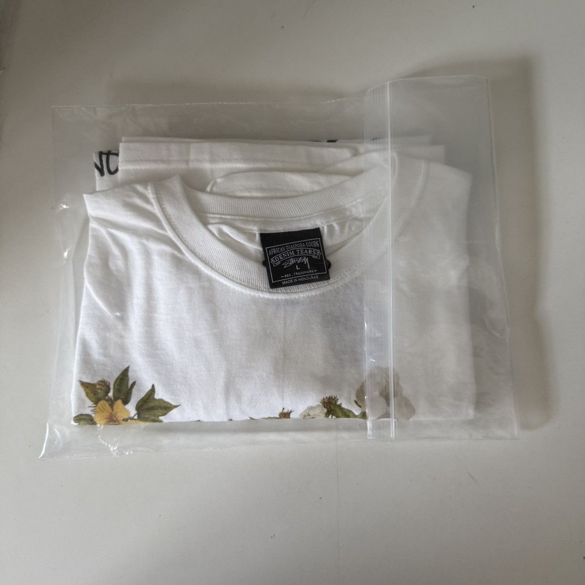 DENIM TEARS × Stussy Stussy Denim Tears Annie Lee Tee Size US L / EU 52-54 / 3 - 3 Thumbnail