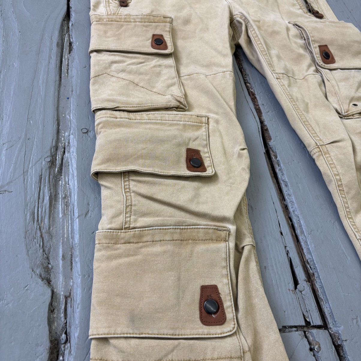 Ralph Lauren Multi-Pocket Bootcut Cargos Size US 32 / EU 48 - 2 Thumbnail