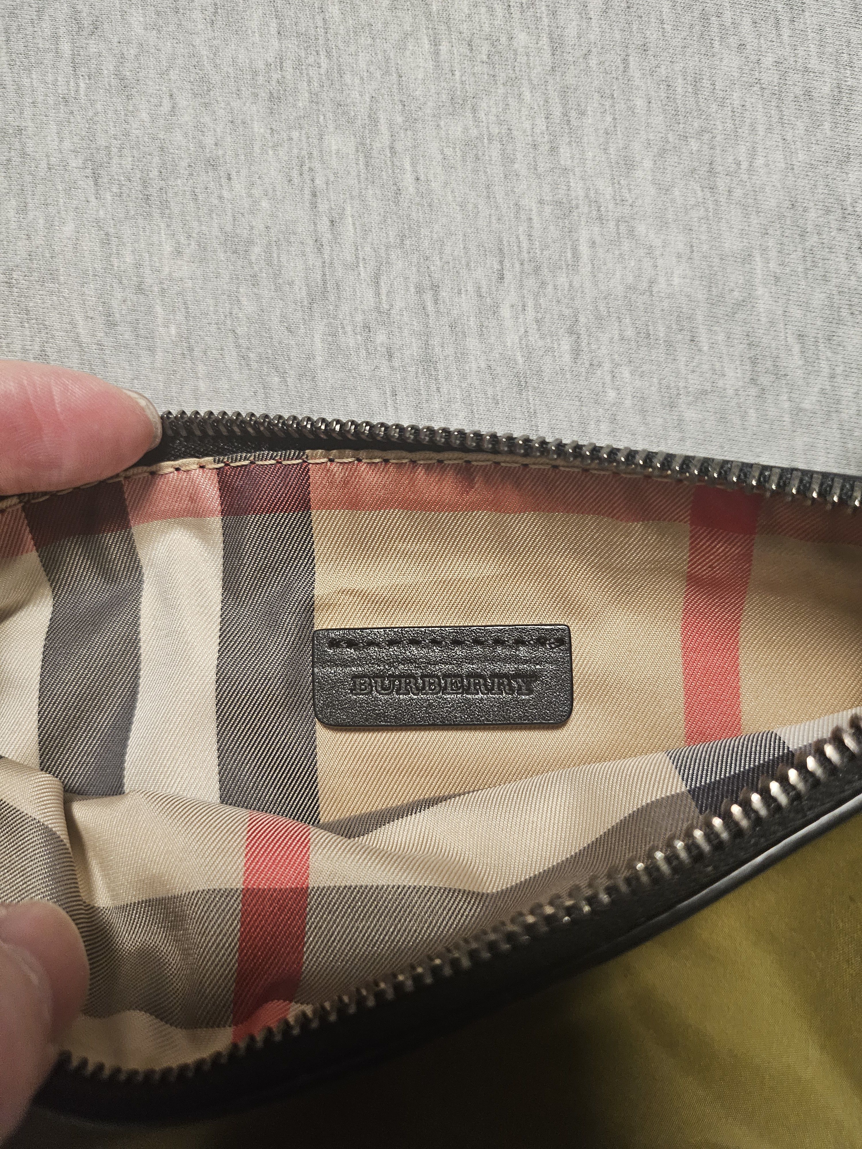 Burberry Burberry travel pouch Size ONE SIZE - 4 Thumbnail