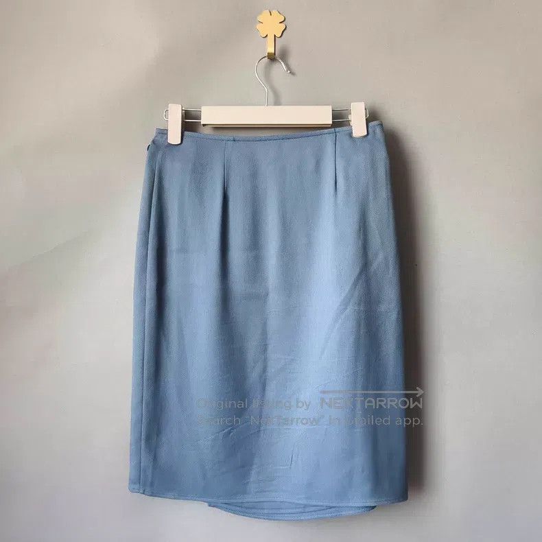 Hermes Hermes Blue Leather Buckle Skirt Size 42" / US 20 - 2 Thumbnail