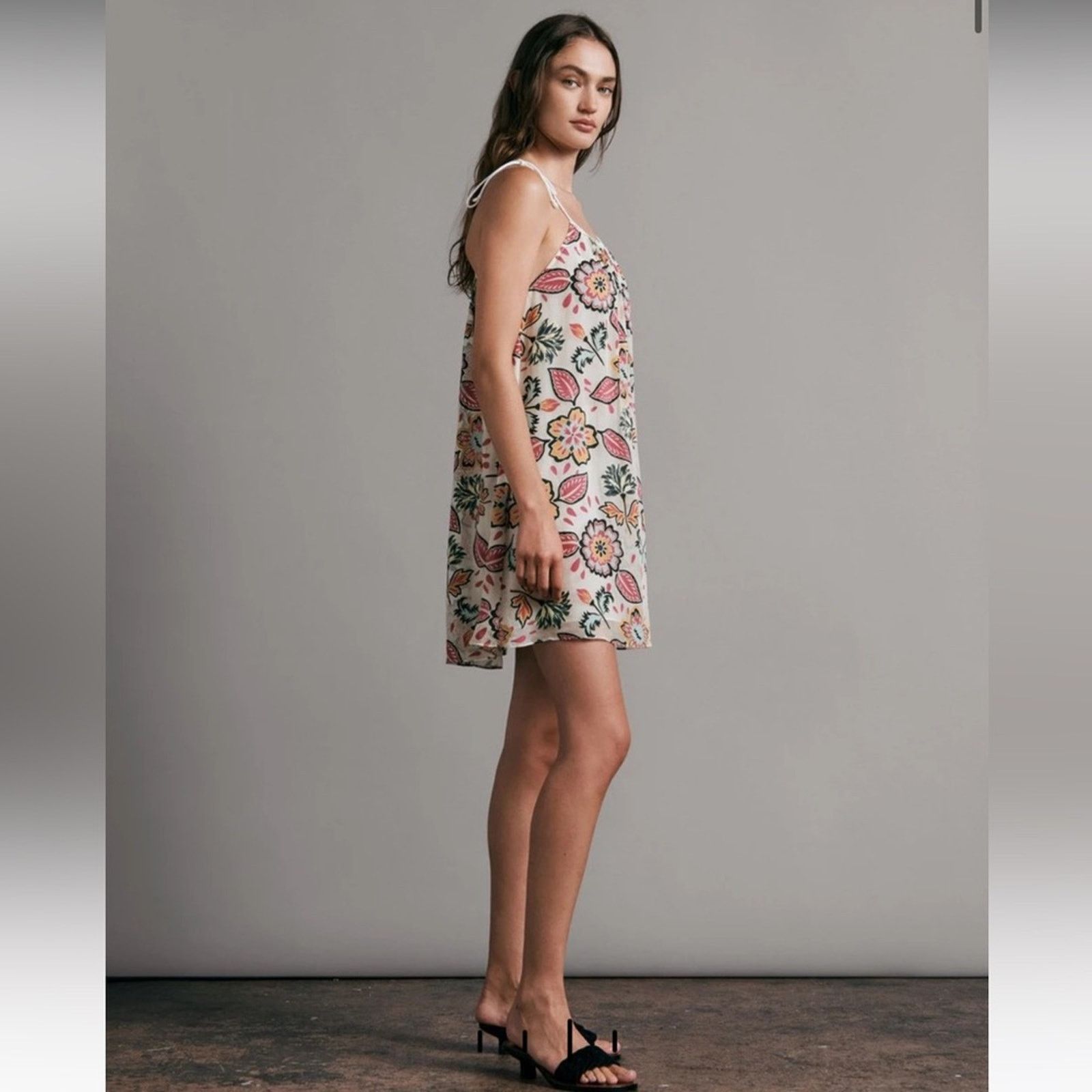 Rag & Bone Rag & Bone Bailey Mini Dress White Floral Size S Size S / US 4 / IT 40 - 2 Thumbnail