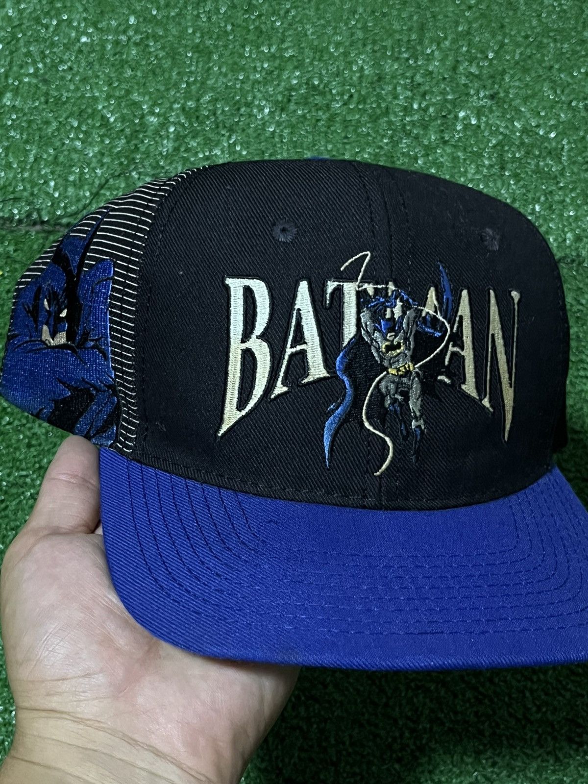 DC Comics Vintage hat batman rare 1996 Size ONE SIZE - 2 Thumbnail