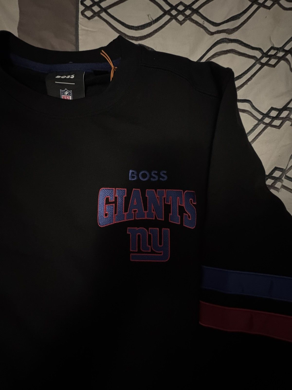 Hugo Boss Mens New York Giants Boss X NFL Crew neck sweatshirt Size XL Size US XL / EU 56 / 4 - 3 Thumbnail