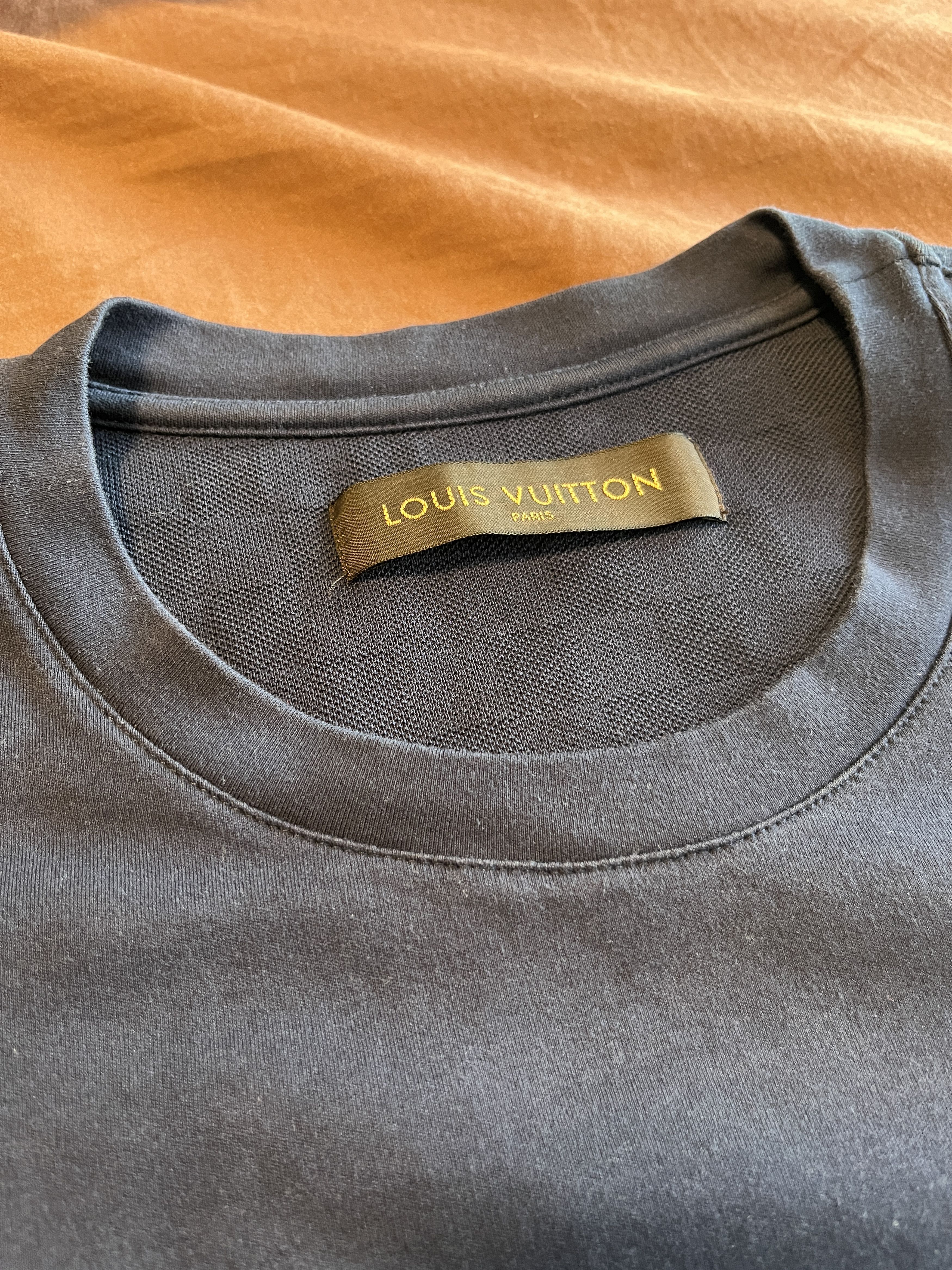 Louis Vuitton LOUIS VUITTON DAMIER POCKET TEE Size US L / EU 52-54 / 3 - 2 Thumbnail