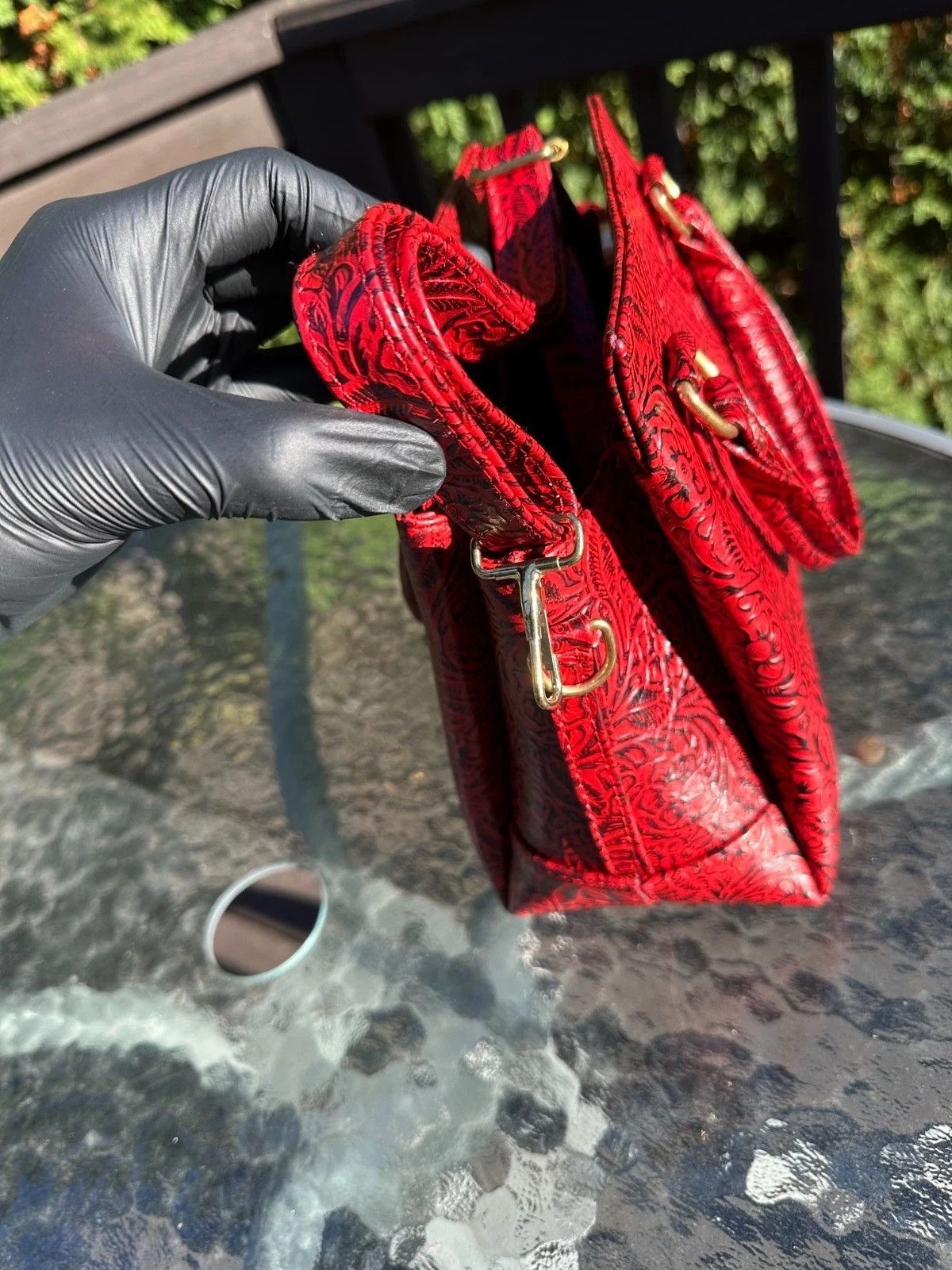 1 Tooled Leather Shoulder Tote Bag from Mexico – Artisan