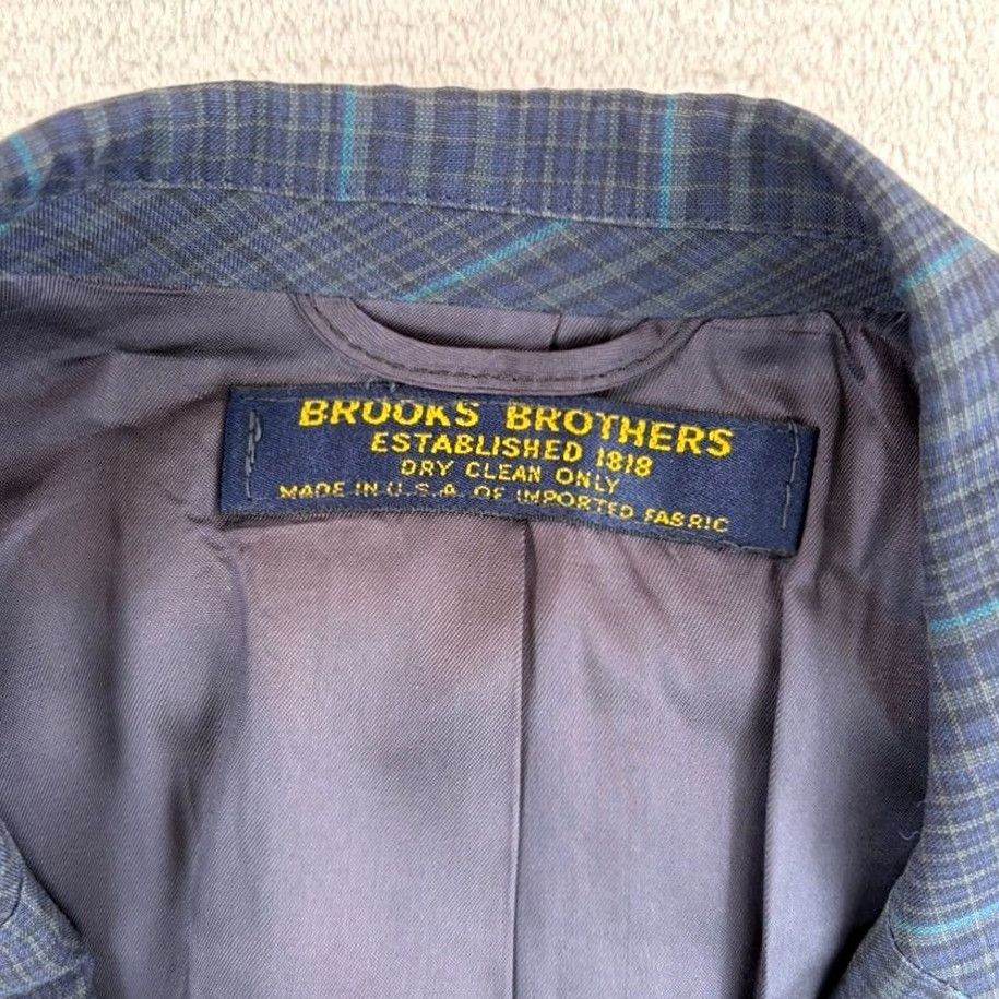 Brooks Brothers VINTAGE Brooks Brothers Blazer Sport Coat Blue Plaid Men 42R Regular Fit Two-Button Notch Lapel USA Size 42R - 2 Thumbnail