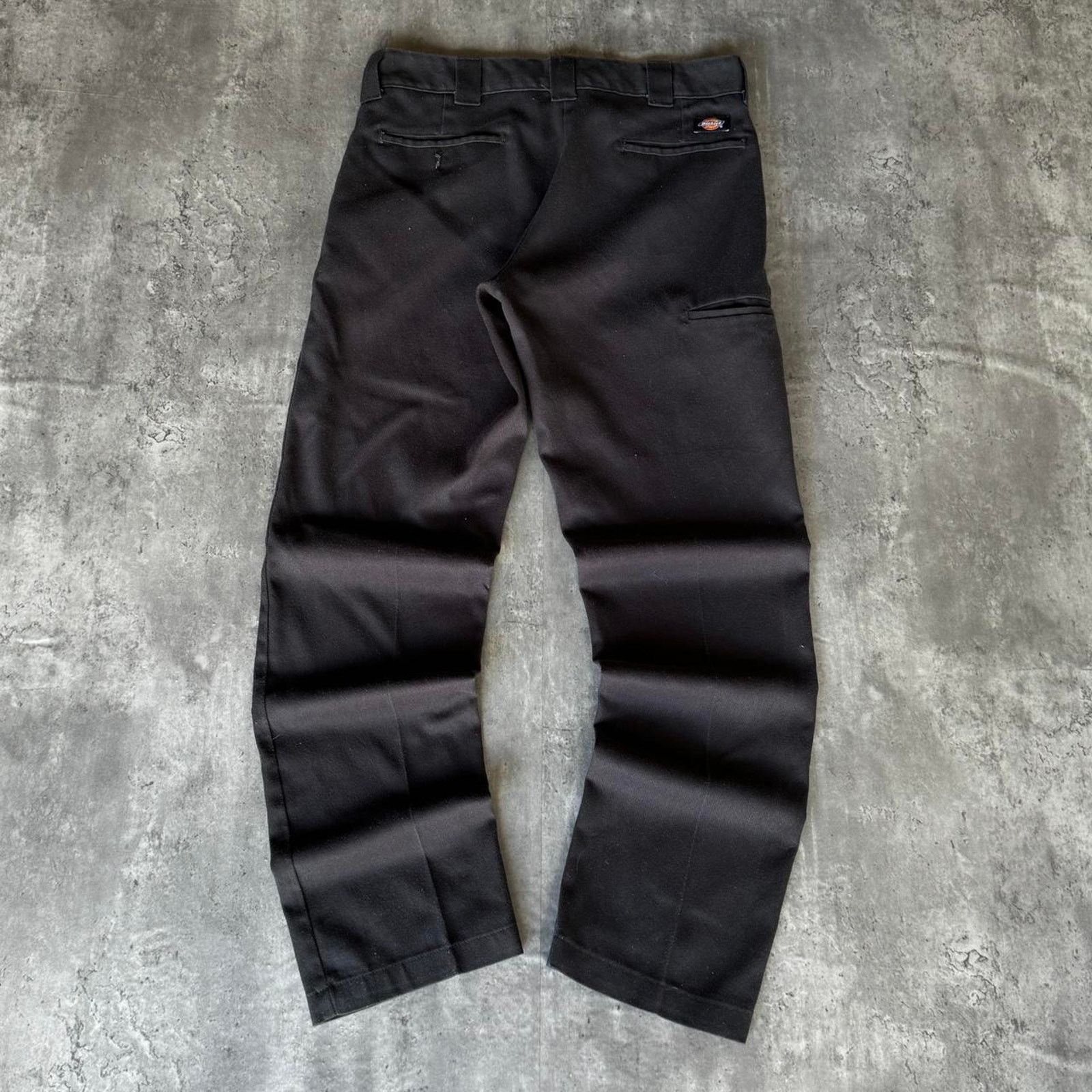 Dickies × Japanese Brand × Vintage Vintage Y2K Dickies Tonal Black Casual Skate Pants Size US 34 / EU 50 - 1 Thumbnail