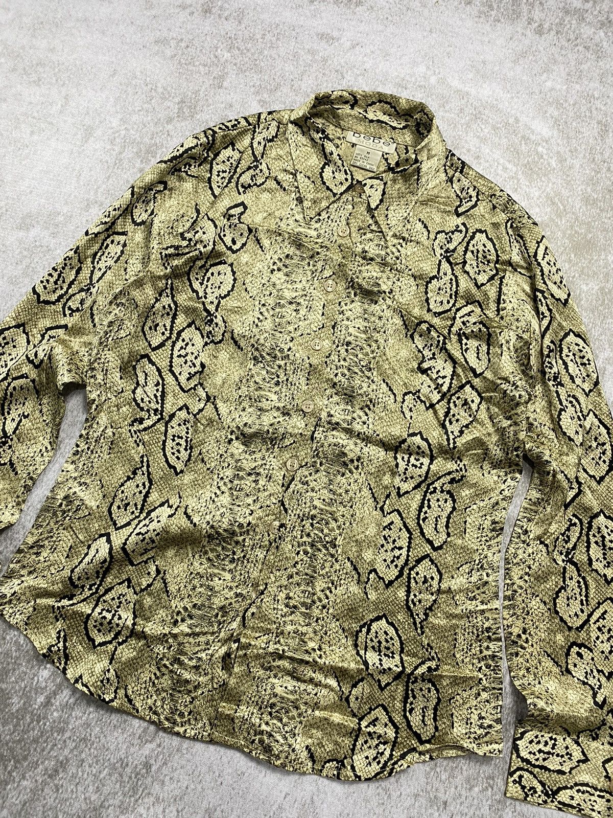 Japanese Brand 2000s slik bebe snakeskin shirt Size US M / EU 48-50 / 2 - 2 Thumbnail