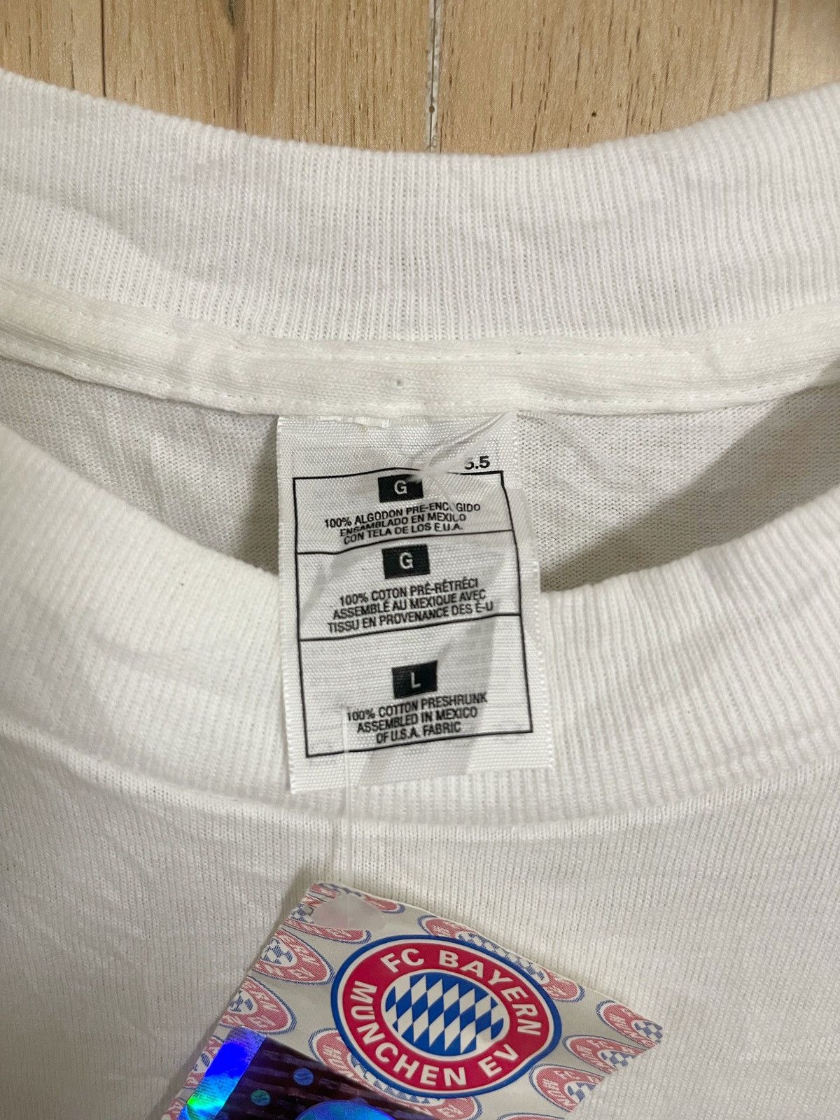Sports Specialties Vintage 90’s Bayern Munchen T shirt VS Osaka FC T shirt L Size US L / EU 52-54 / 3 - 4 Thumbnail