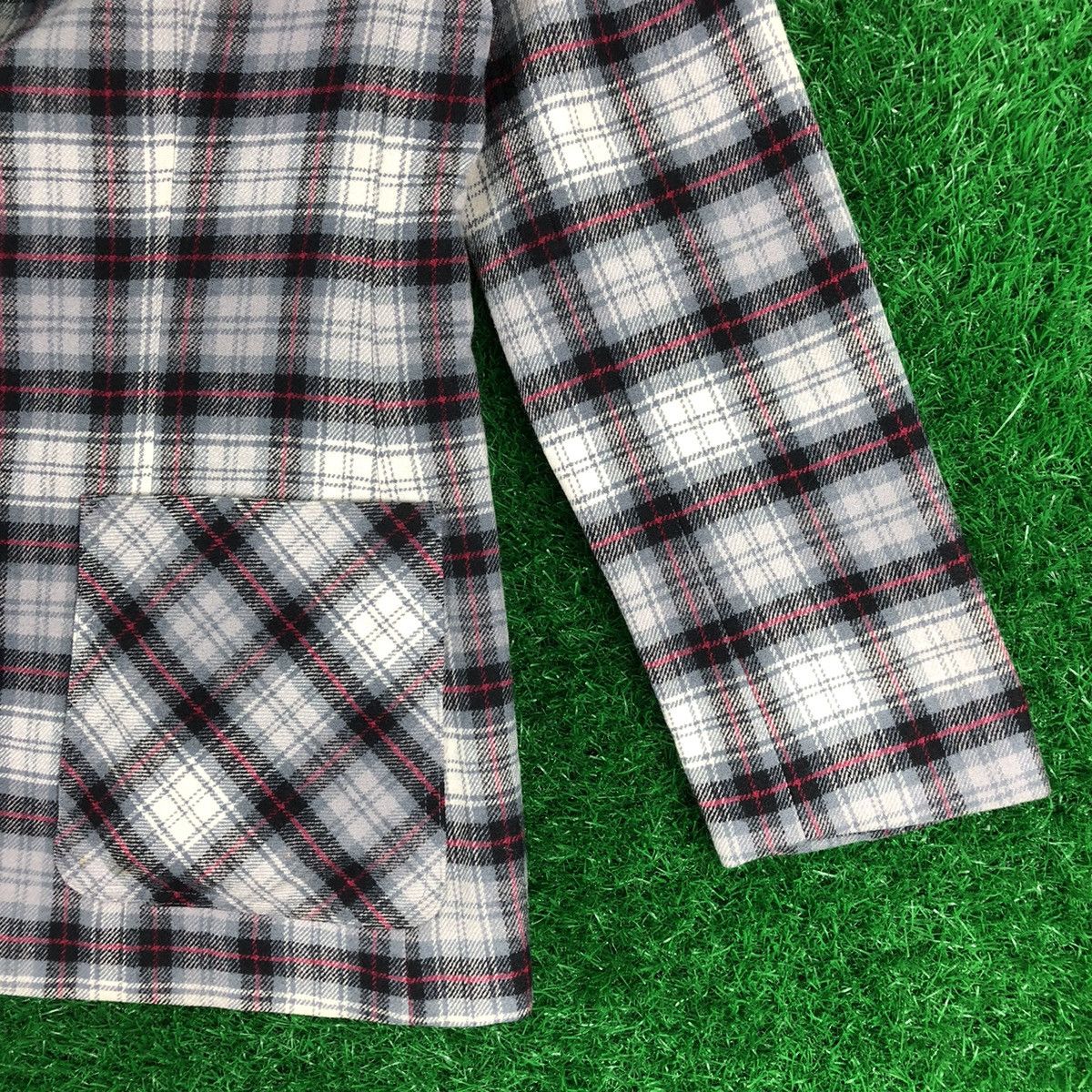 Japanese Brand Vintage 80's Wool Coat Jacket Checkered for Ladies by VIVID Size XS / US 0-2 / IT 36-38 - 3 Thumbnail