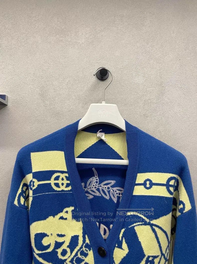 Hermes Hermes Blue Floral Embroidered, Knit, 100% Cashmere Blend Size XS / US 0-2 / IT 36-38 - 3 Thumbnail