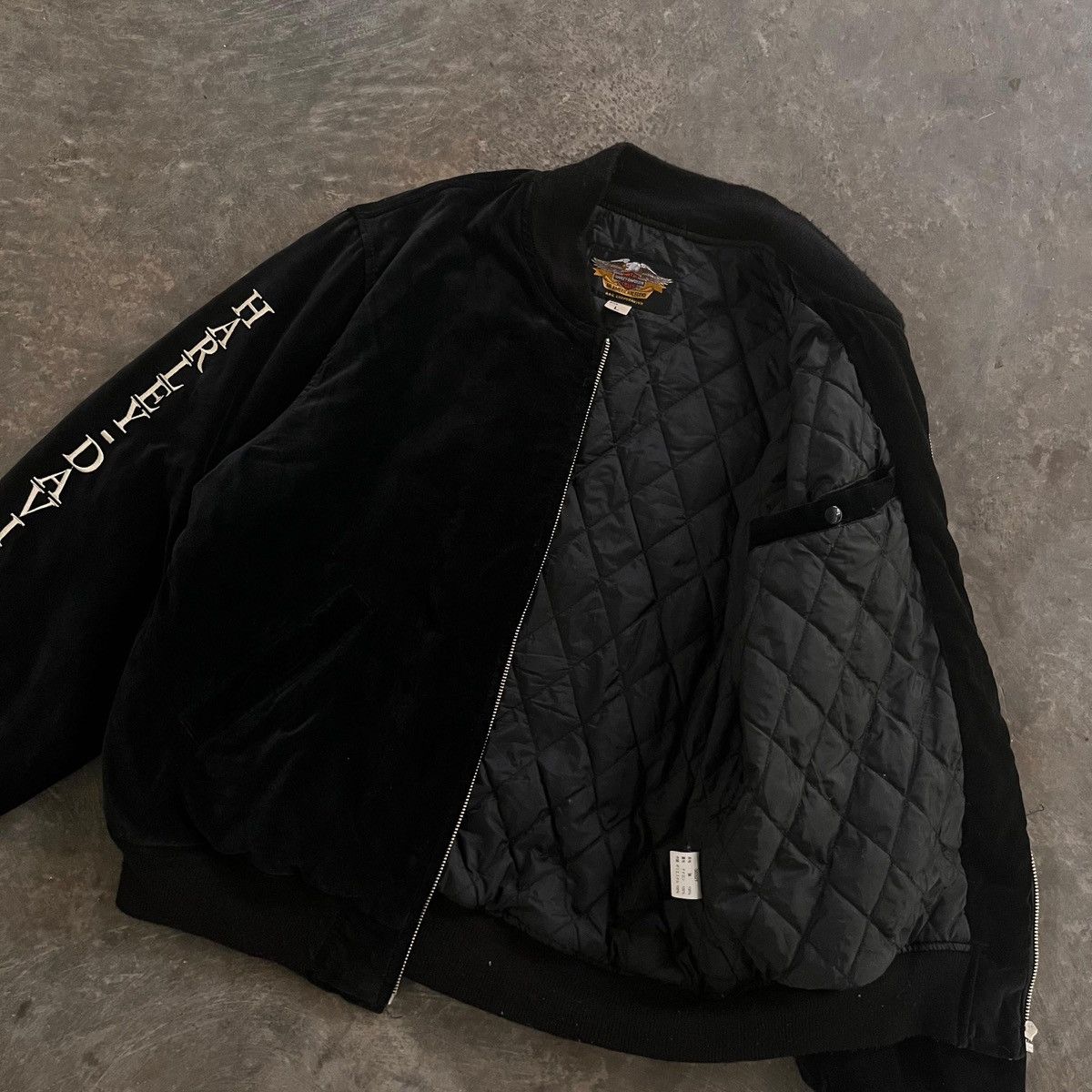 Harley Davidson 🔥HARLEY DAVIDSON SOUVENIR SUKAJAN VELVET JACKET PROUD RIDERS Size US L / EU 52-54 / 3 - 6 Thumbnail
