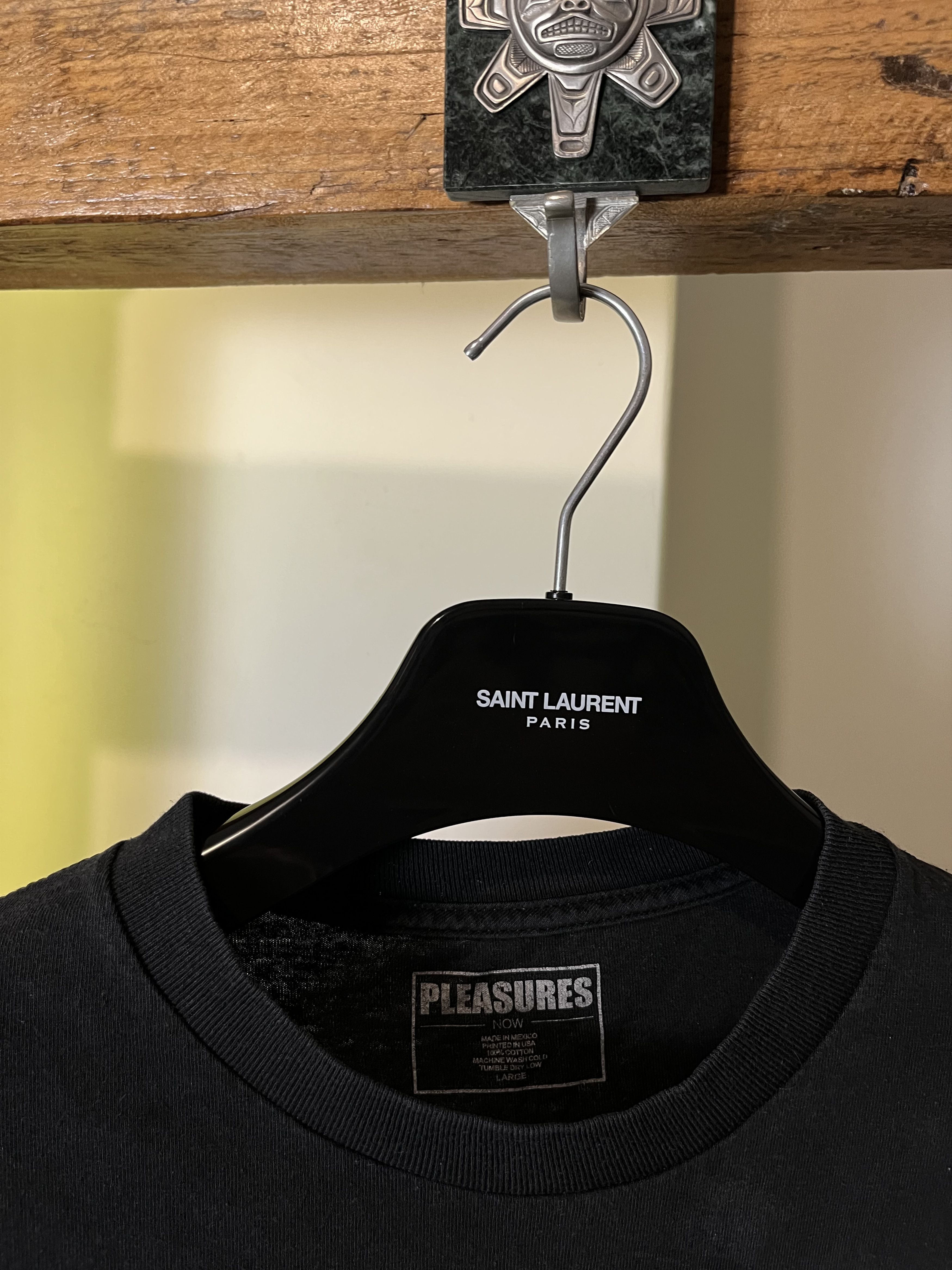 Pleasures Pleasures „Love Your Mama" Earth Shirt Sleeve T-Shirt Black Size US L / EU 52-54 / 3 - 3 Thumbnail