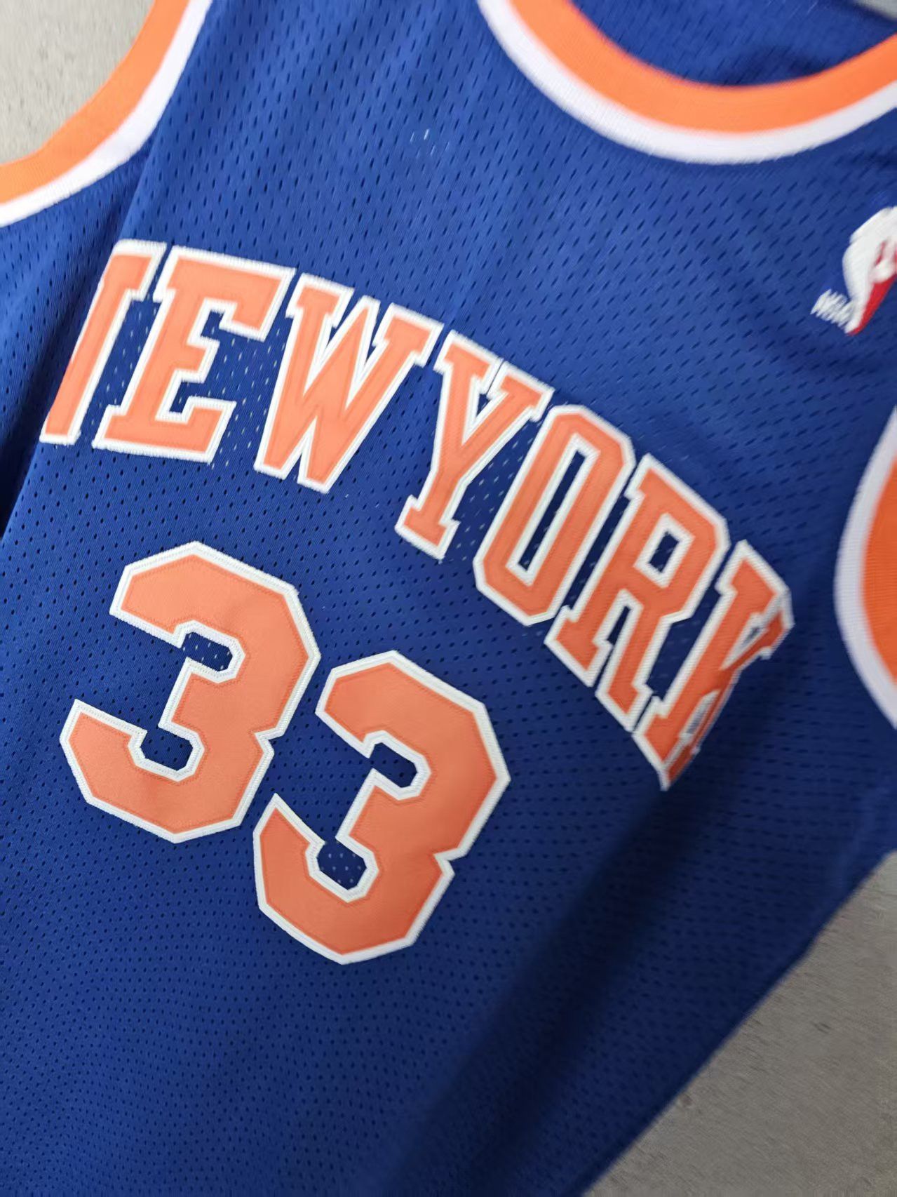 NBA New York Knicks #33 Patrick Ewing Jersey Blue Size US M / EU 48-50 / 2 - 3 Thumbnail