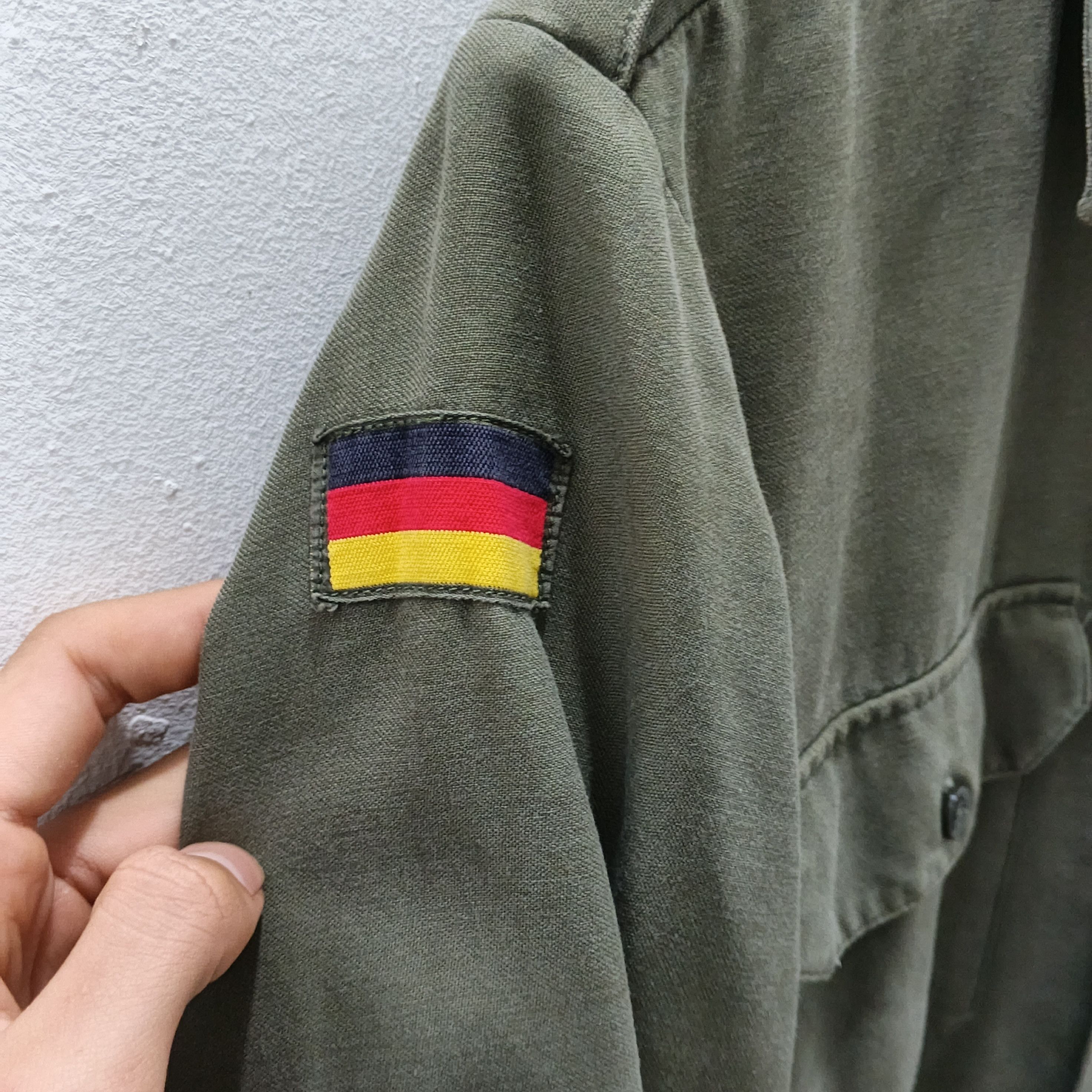 Vintage Vintage 80's Germany Army Issue OG Moleskin Jacket Size US M / EU 48-50 / 2 - 4 Thumbnail