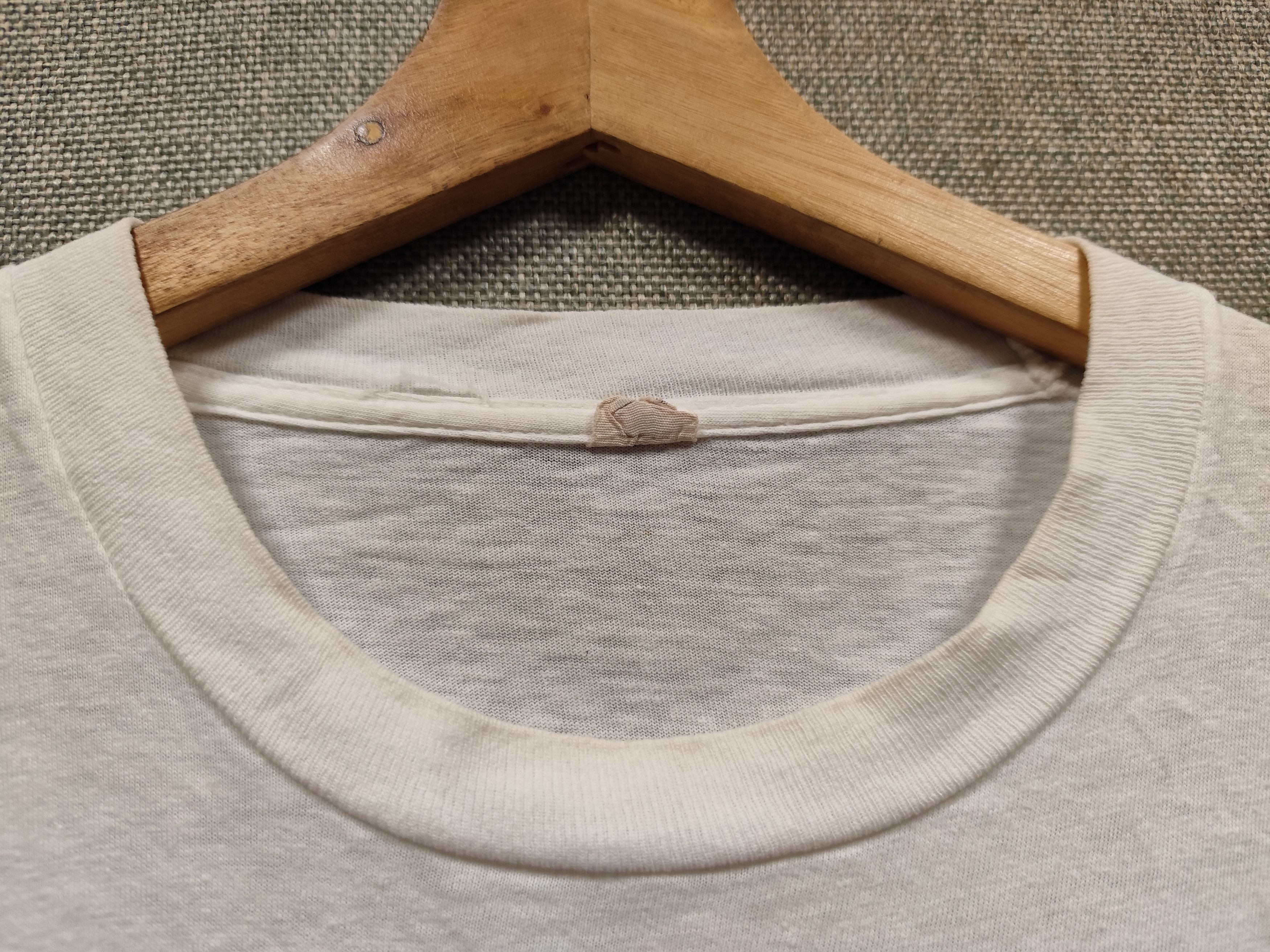 Fruit Of The Loom × Vintage Vintage 90s t shirt volkswagen big logo Size US M / EU 48-50 / 2 - 3 Thumbnail