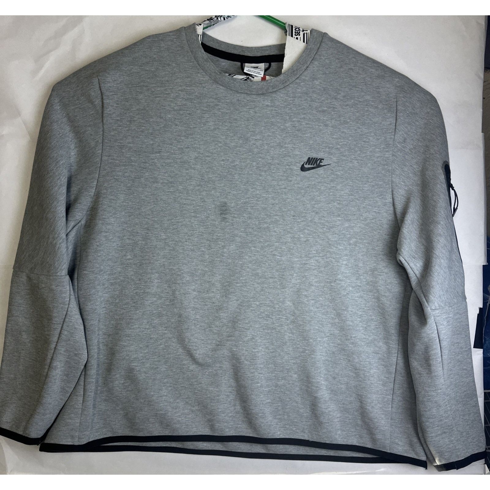 Nike NIKE Tech Fleece Sweatshirt 3XL Mens Gray Black Crewneck Size US XXL / EU 58 / 5 - 1 Thumbnail
