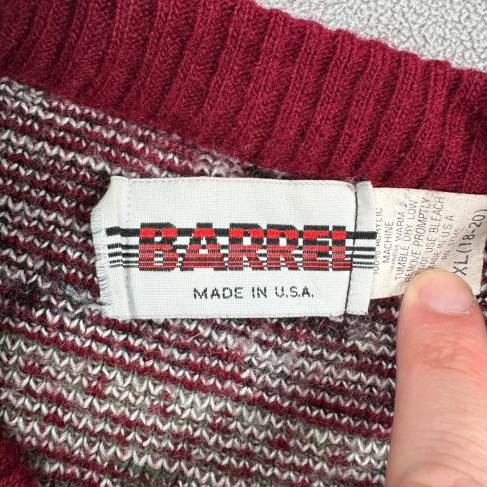 Neil Barrett Vintage Barrel Knit Sweater Made in USA Youth XL Burgundy Size US XL / EU 56 / 4 - 4 Thumbnail