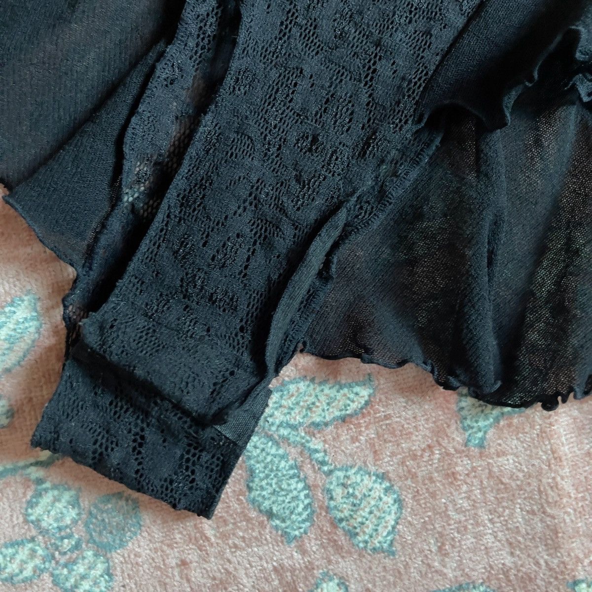 Victoria's Secret Vintage 1990s Black Lace Teddy Bodysuit (Medium) Size M / US 6-8 / IT 42-44 - 3 Thumbnail