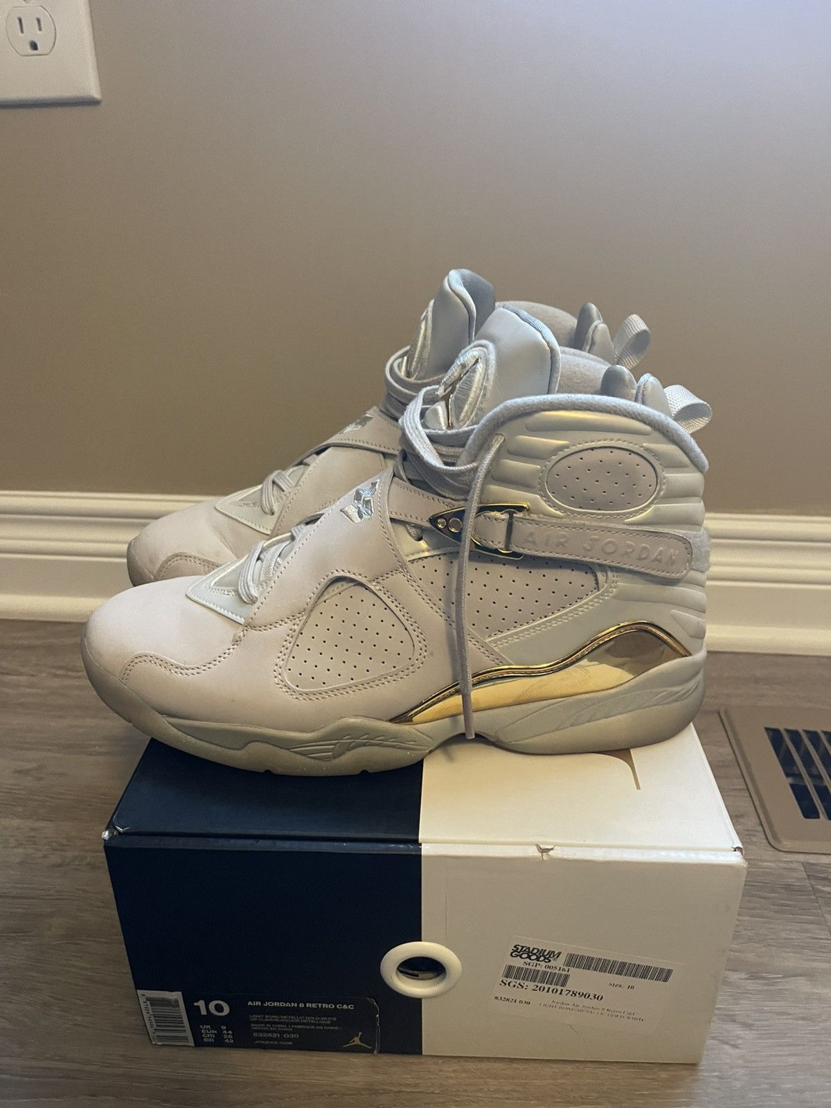 Jordan Brand Jordan 8 Retro C&C Size US 10 / EU 43 - 4 Thumbnail