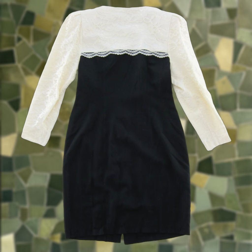 Vintage VINTAGE PETITE Jazz California Black Ivory Lace Long Sleeve Button Down Dress 10 Size L / US 10 / IT 46 - 1 Thumbnail