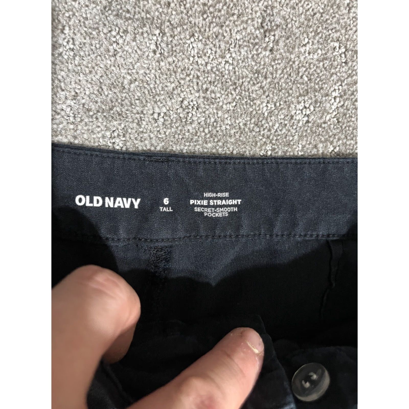 Old Navy Old Navy Womens Size 6 Pants Chino Straight Leg Twill Black 100% Cotton Pockets Zip Mid Rise Casual Regular Inseam 27 Vintage: No Size 28" / US 6 / IT 42 - 6 Thumbnail