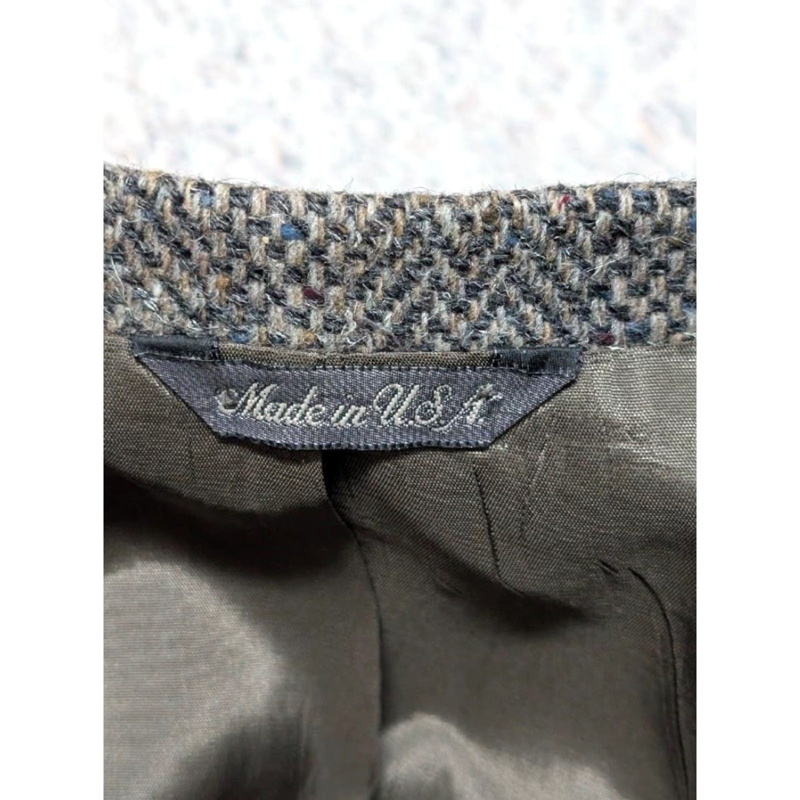 Levi's VINTAGE Levi's Tweed Blazer Mens 44L Gray Herringbone Wool Tweed Two-Button Notch Single-Vented Long Sportscoat US Made Size 44R - 7 Thumbnail