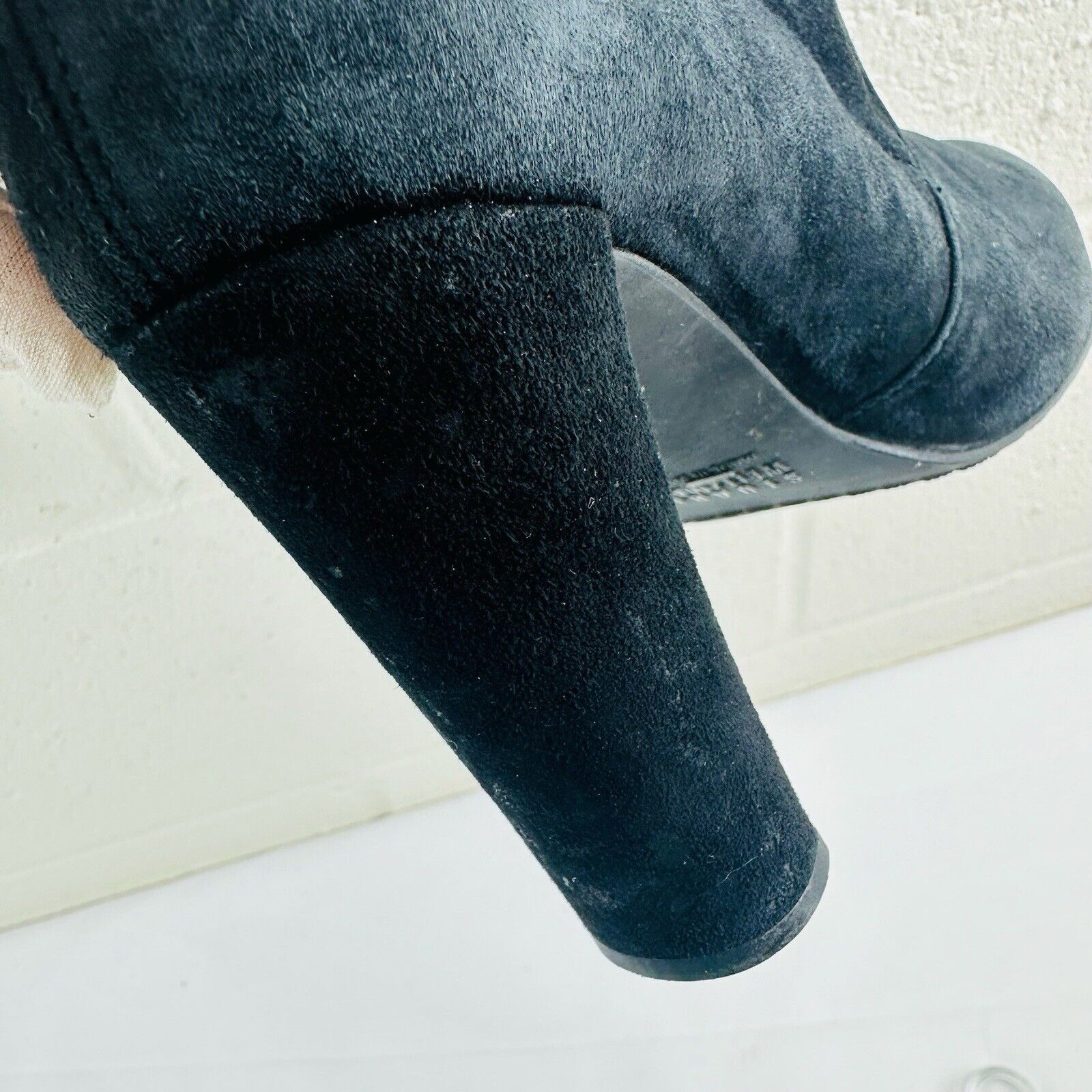 Stuart Weitzman Stuart Weitzman Highland Boots Black Suede Heeled Sz 5.5 Size US 5.5 / IT 35.5 - 5 Thumbnail