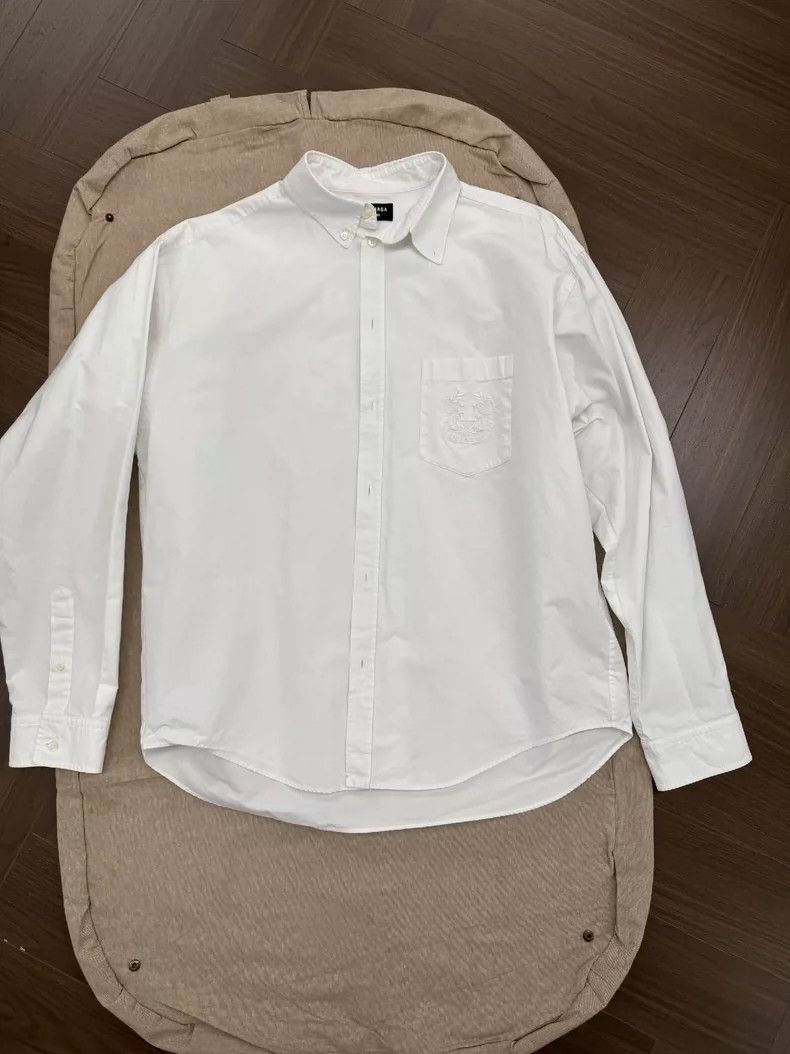 Balenciaga Balenciaga size 37 Logo Pattern Embroidered White Long Sle Size US S / EU 44-46 / 1 - 1 Thumbnail