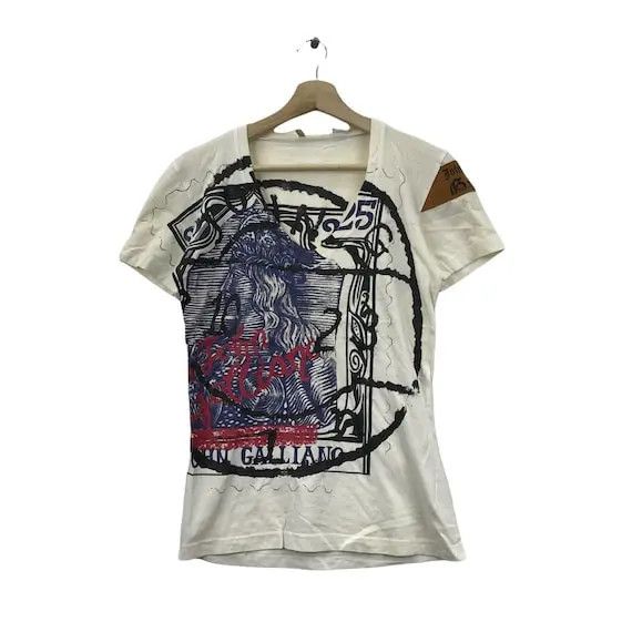 John Galliano Vtg JOHN GALLIANO ITALY Stamp Newspaper Print Tee Shirt Size S / US 4 / IT 40 - 1 Thumbnail