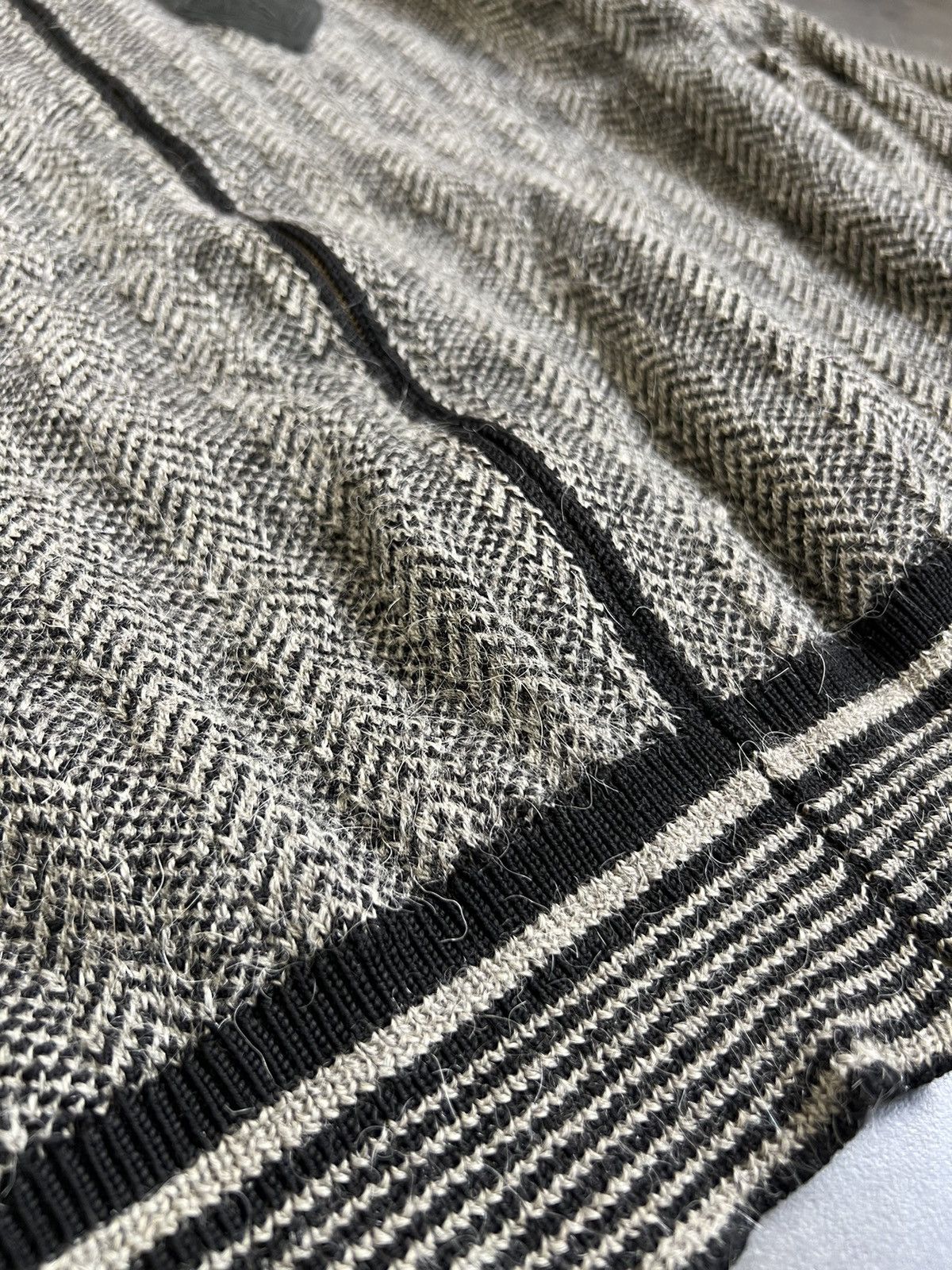 Gucci Vintage Gucci Tom Ford era mohair alpaca wool zip cardigan Size US L / EU 52-54 / 3 - 5 Thumbnail