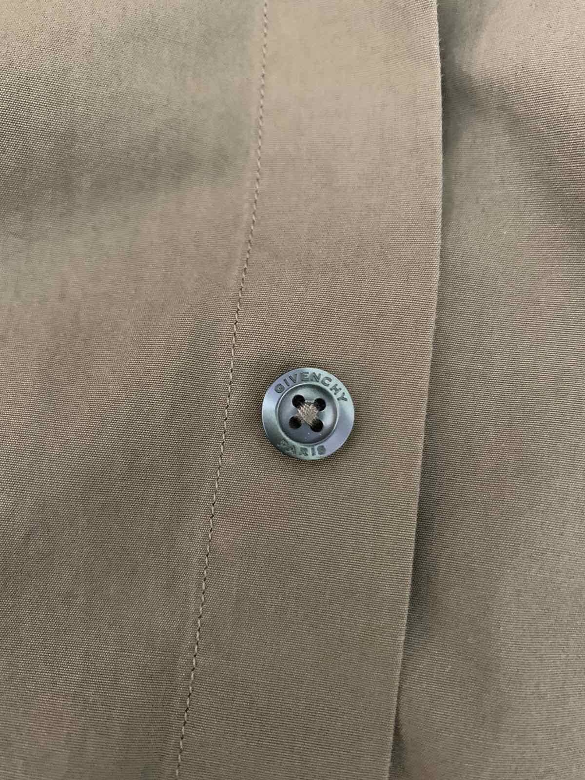 Givenchy Givenchy Star Embroidered Shirt Size US M / EU 48-50 / 2 - 6 Thumbnail