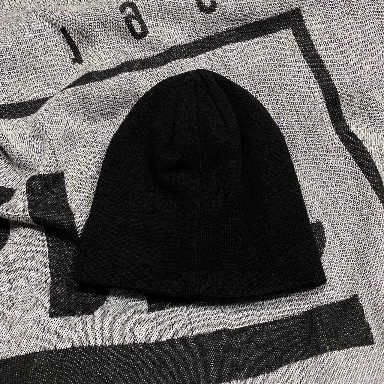 Stussy STUSSY BURLY THREADS SKULLCAP BEANIE HAT Size ONE SIZE - 3 Thumbnail