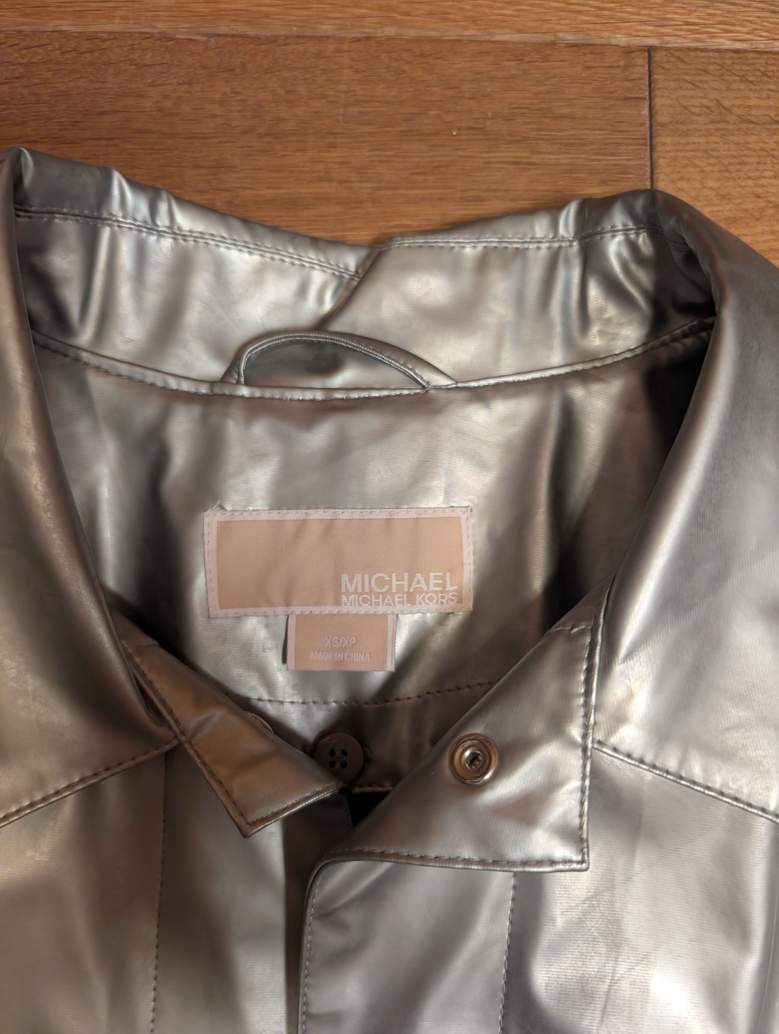 Michael Kors Lined PVC silver raincoat Size XS / US 0-2 / IT 36-38 - 2 Thumbnail
