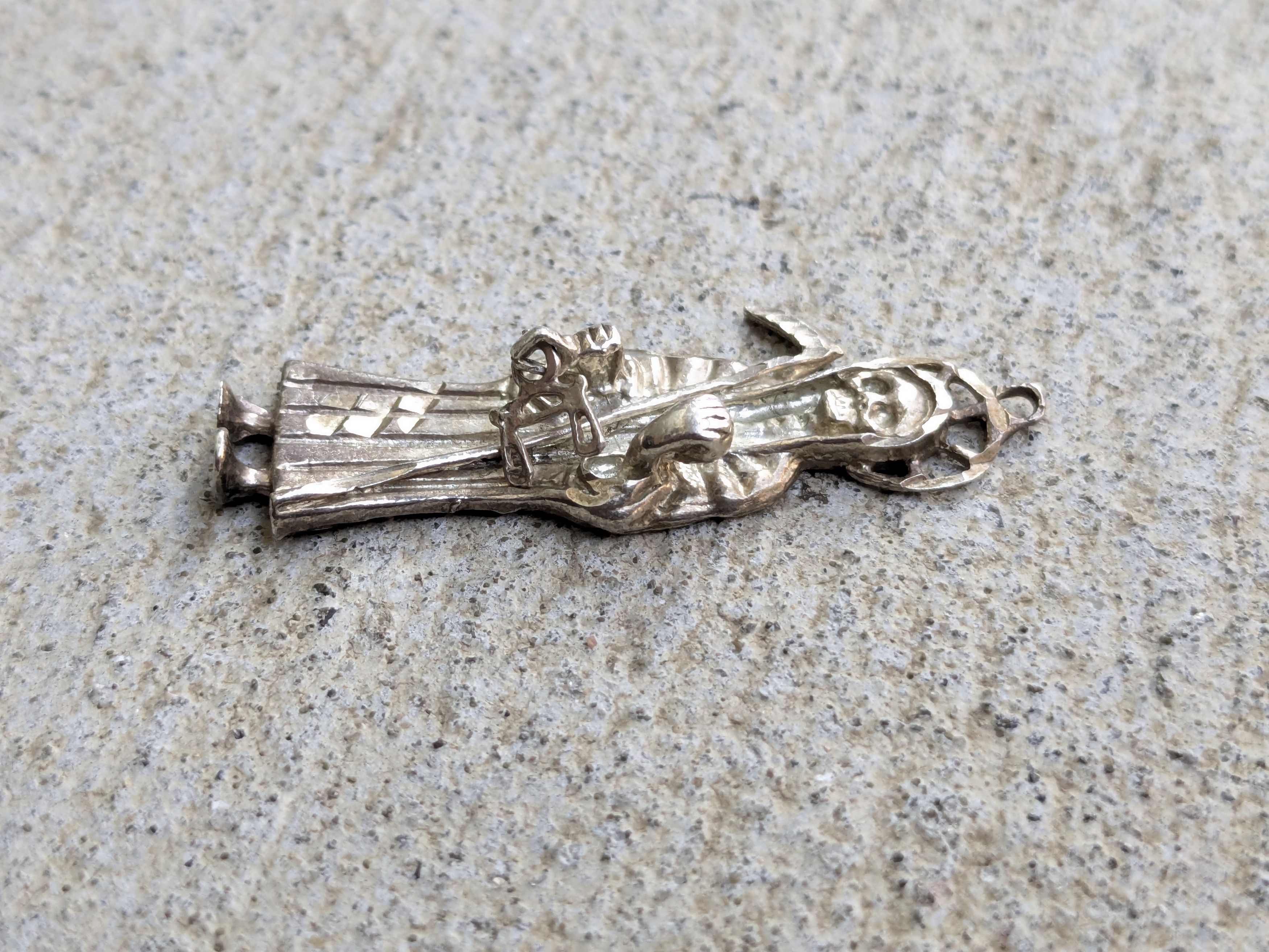 Jewelry Vintage Sterling Silver Pendant Grim Reaper Skull Skeleton Size ONE SIZE - 4 Thumbnail