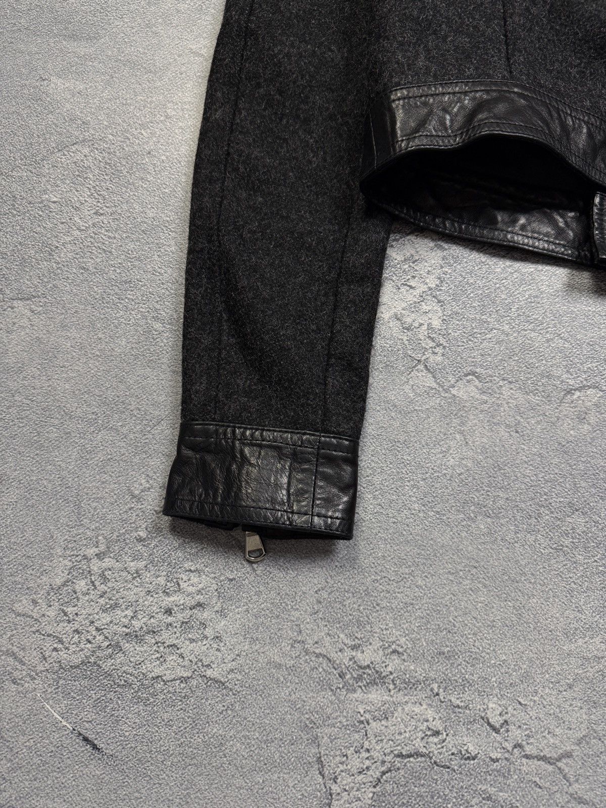 Diesel Vintage Diesel Women’s Cropped Leather Jacket MADE IN ITALY Size XS / US 0-2 / IT 36-38 - 10 Thumbnail