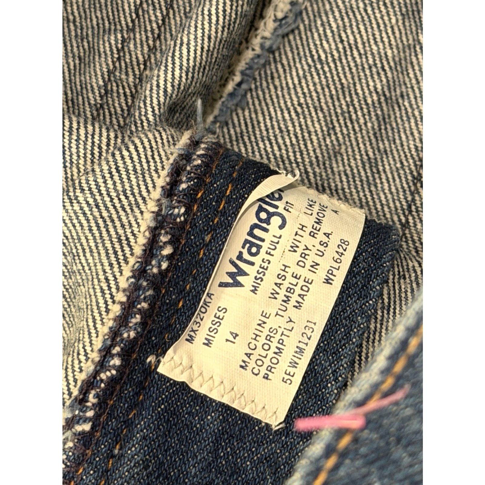 Wrangler VINTAGE Wrangler Womens High Waisted Mom Jeans Misses Size 14 (29x28) Blue Jeans Womens 70s Modern? Size 36" / US 14 / IT 50 - 3 Thumbnail