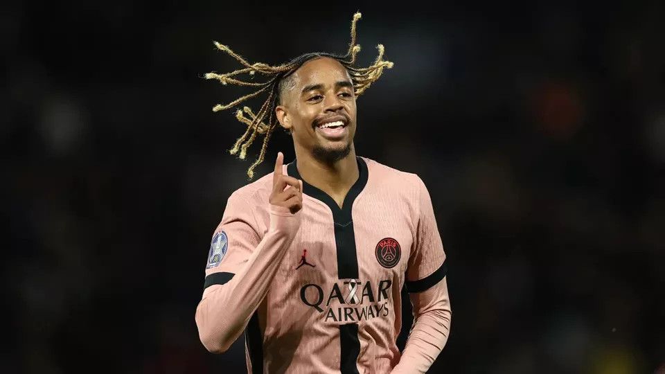Other PSG PARIS SAINT-GERMAIN 2024 2025 THIRD PLAYER VERSION Size US S / EU 44-46 / 1 - 14 Thumbnail
