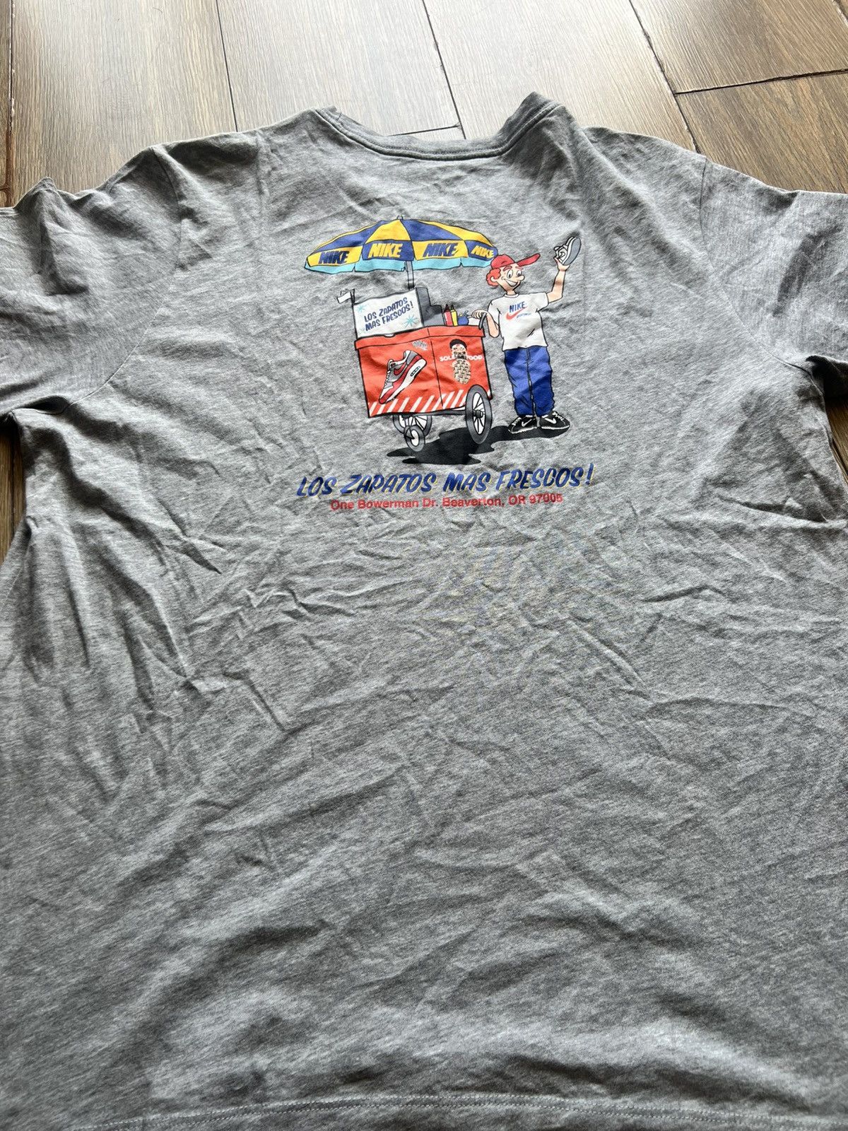 Nike Nike T-Shirt Men’s Small Gray Sole Food Los Zapatos Mas Fres Size US XL / EU 56 / 4 - 4 Thumbnail