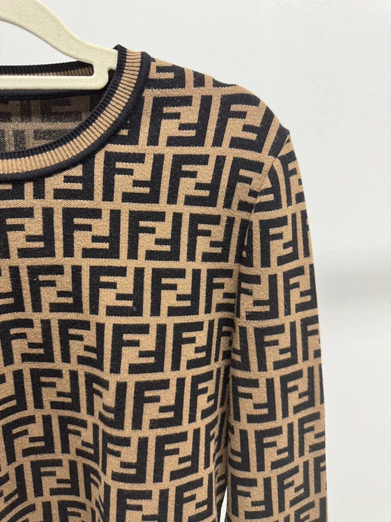 Fendi Fendi Classic full-print knitwear Size US XXS / EU 40 - 3 Thumbnail