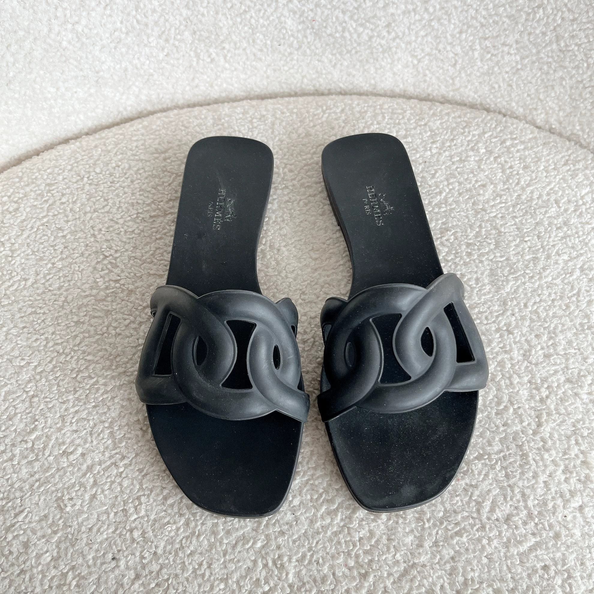 Hermes Hermes Oran Slipper Black 36 Size US 5.5 / IT 35.5 - 1 Thumbnail