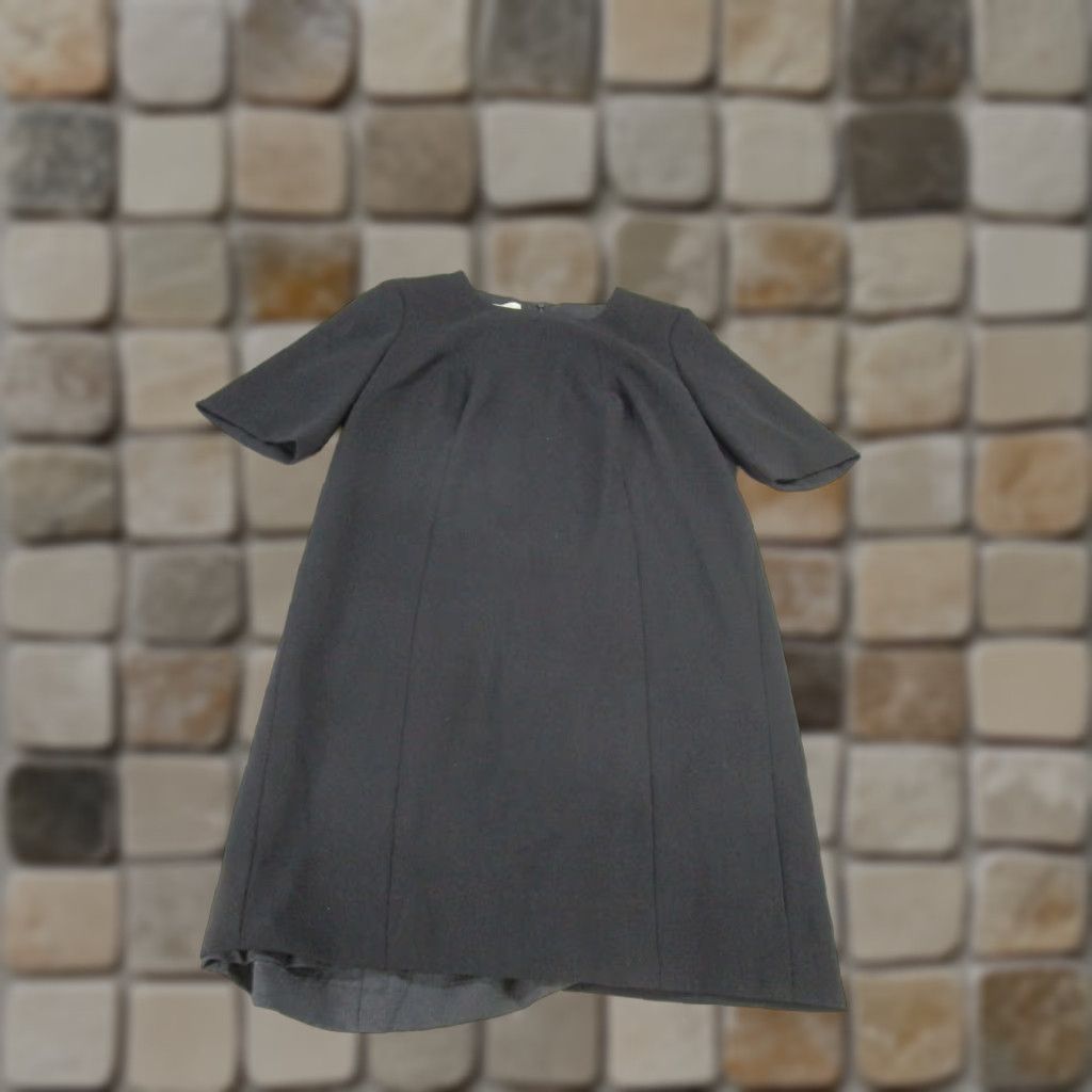 Vintage Hobbs Shift Dress Womens 12 Black Half Sleeve Back Zip Dress Womens 12 Black Half Sleeve Zip Back Shift Size XL / US 12-14 / IT 48-50 - 1 Thumbnail