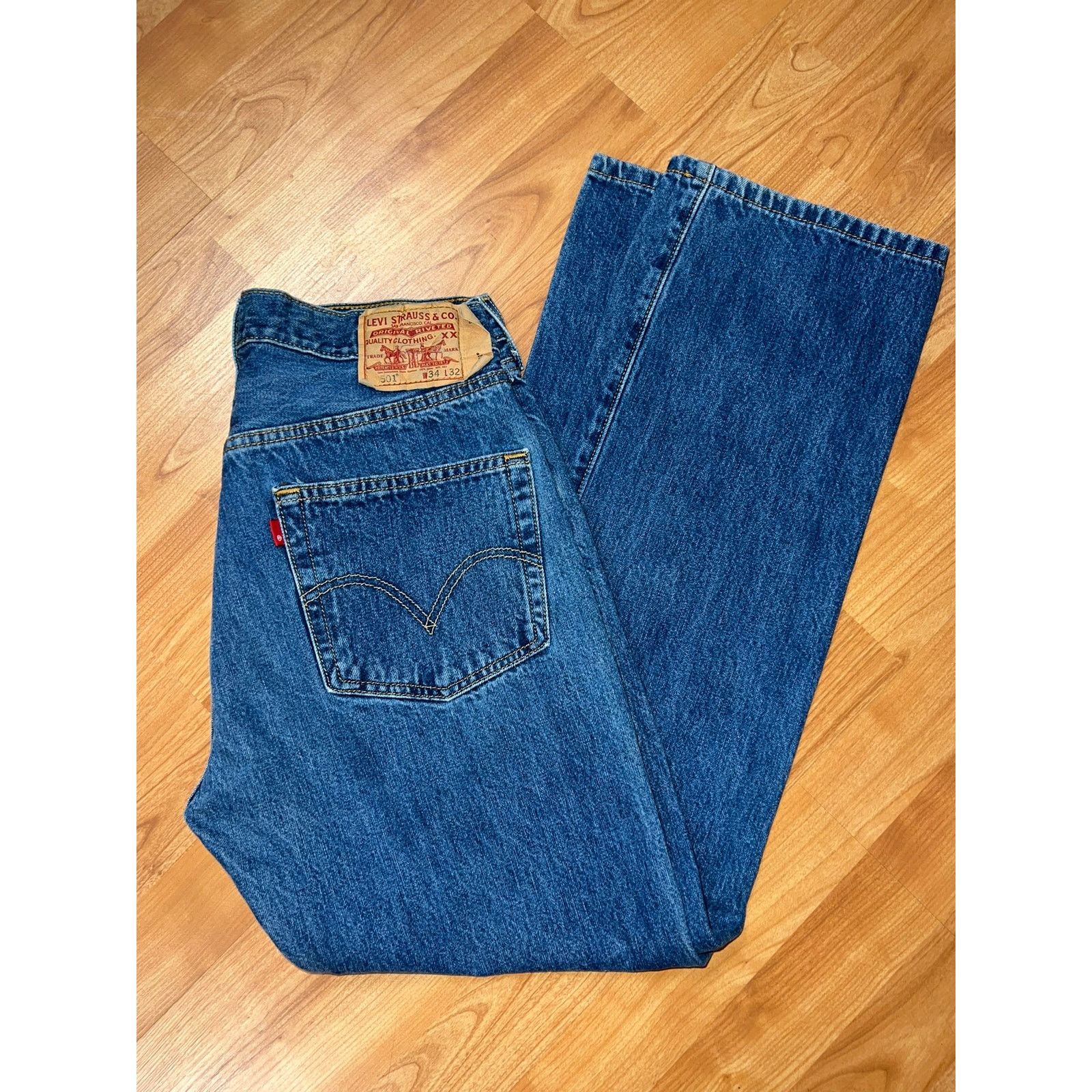 Levi's Y2K Levi Levi's 501 Blue Denim Jeans Riveted Pants 34x32 Size US 34 / EU 50 - 1 Thumbnail